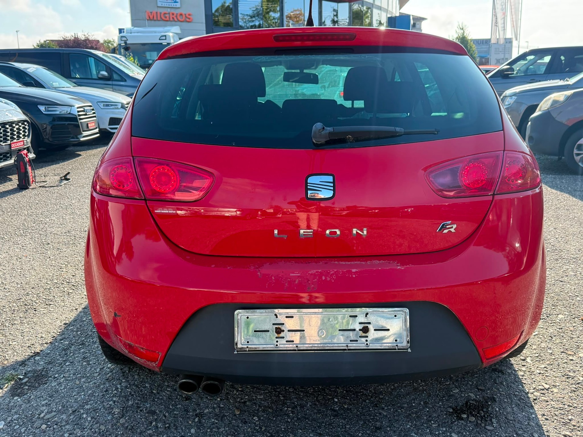 SEAT Leon 2.0 TSI FR-image-9
