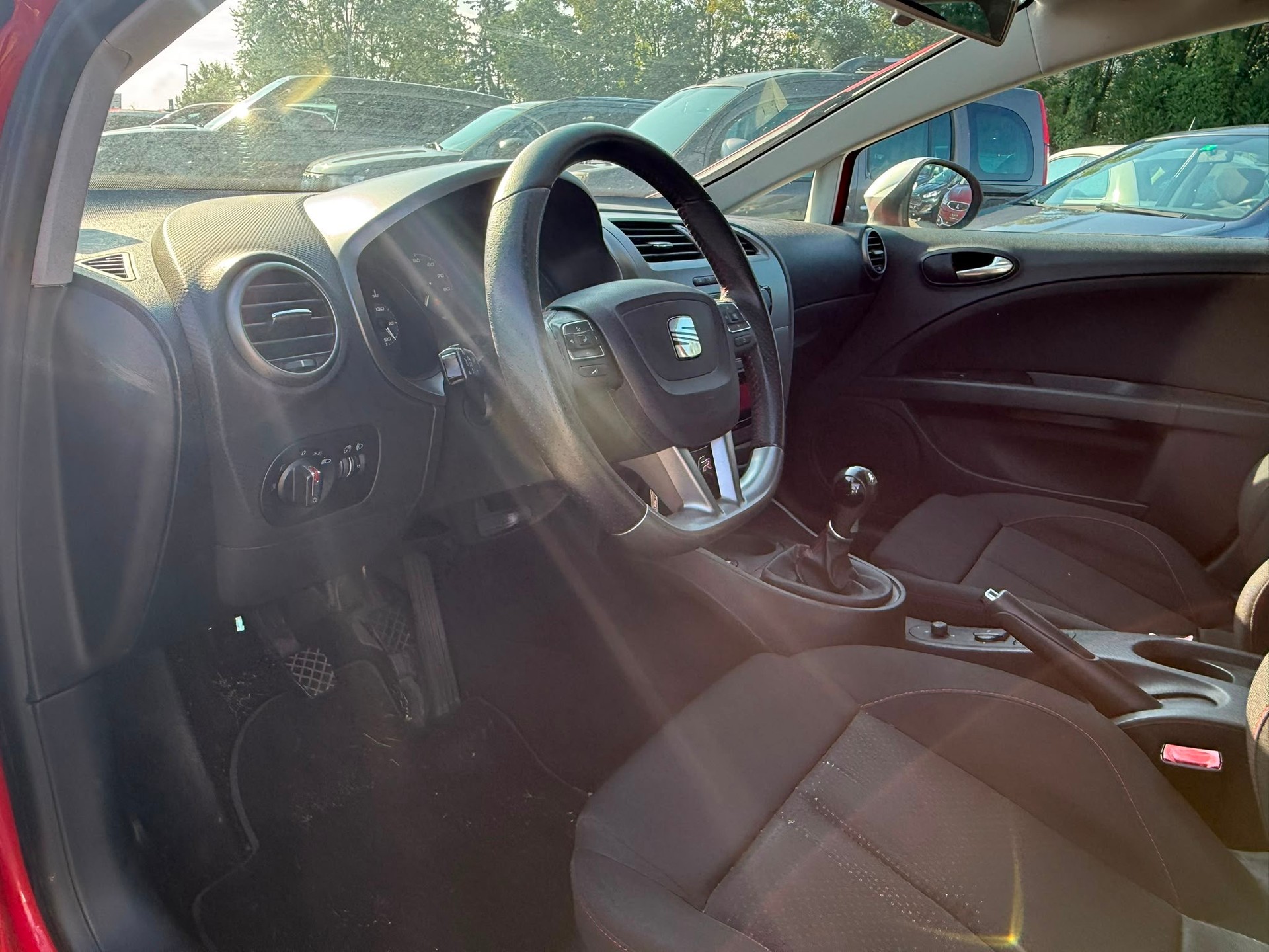 SEAT Leon 2.0 TSI FR-image-12