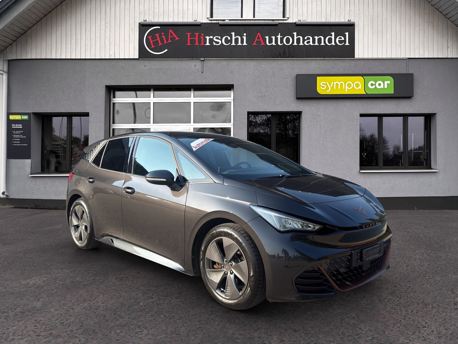 CUPRA Born 58 kWh-showroom-element-1