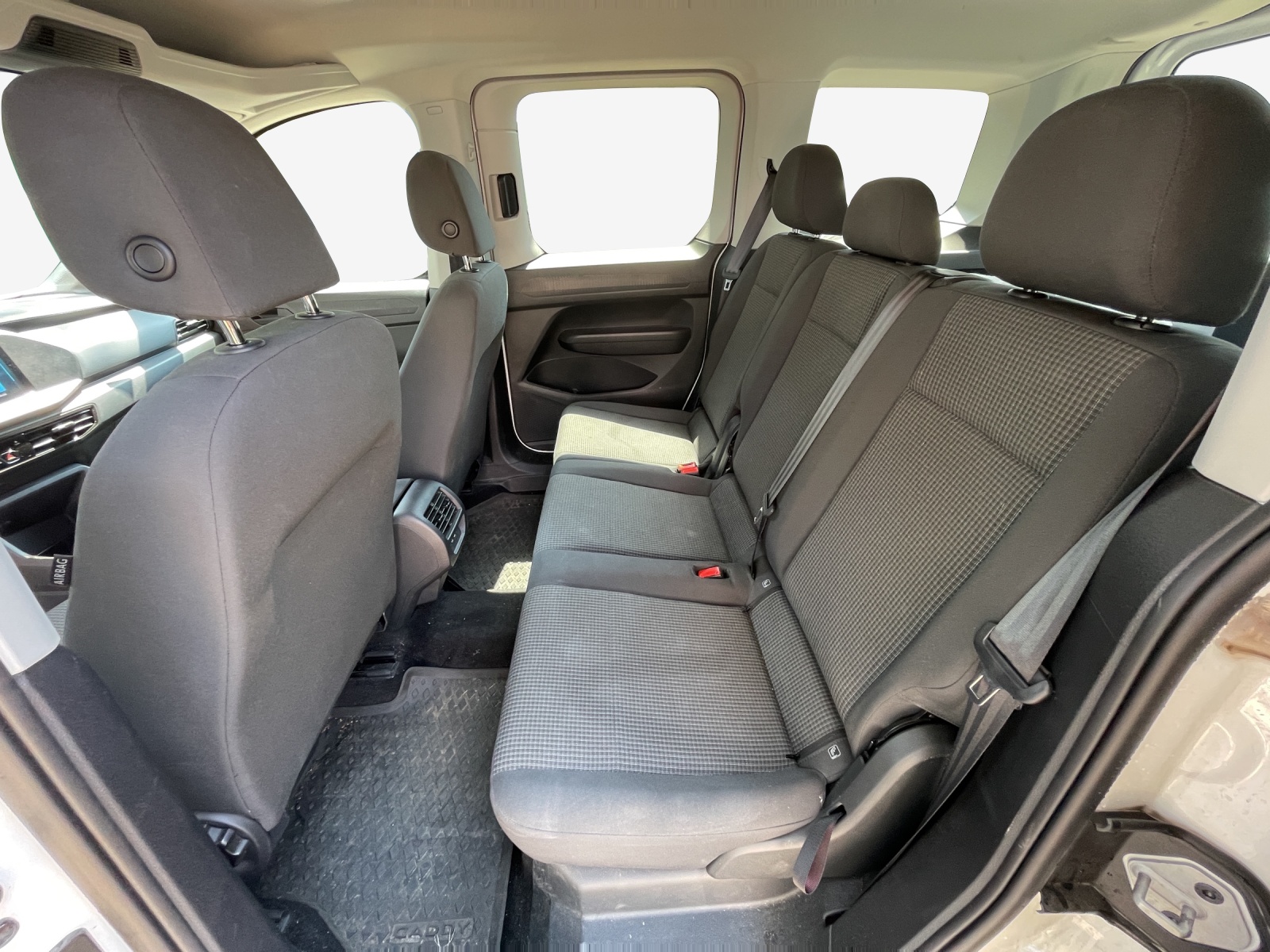 VW Caddy 1.5 TSI Liberty DSG-image-11