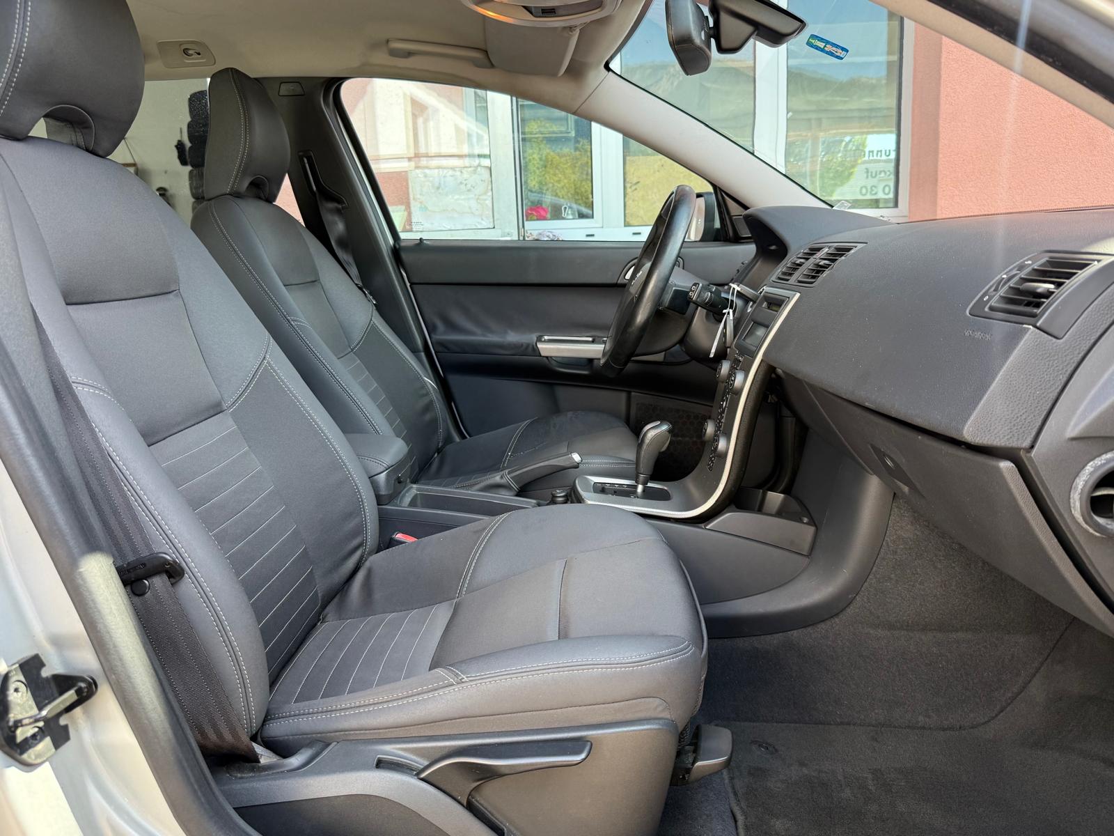 VOLVO V50 2.4 Geartronic / MFK 08.2026-image-8