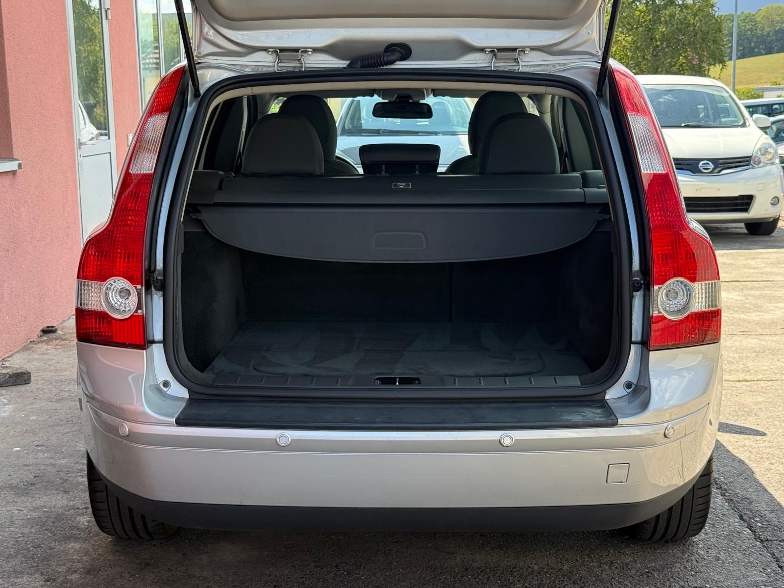 VOLVO V50 2.4 Geartronic / MFK 08.2026-image-5