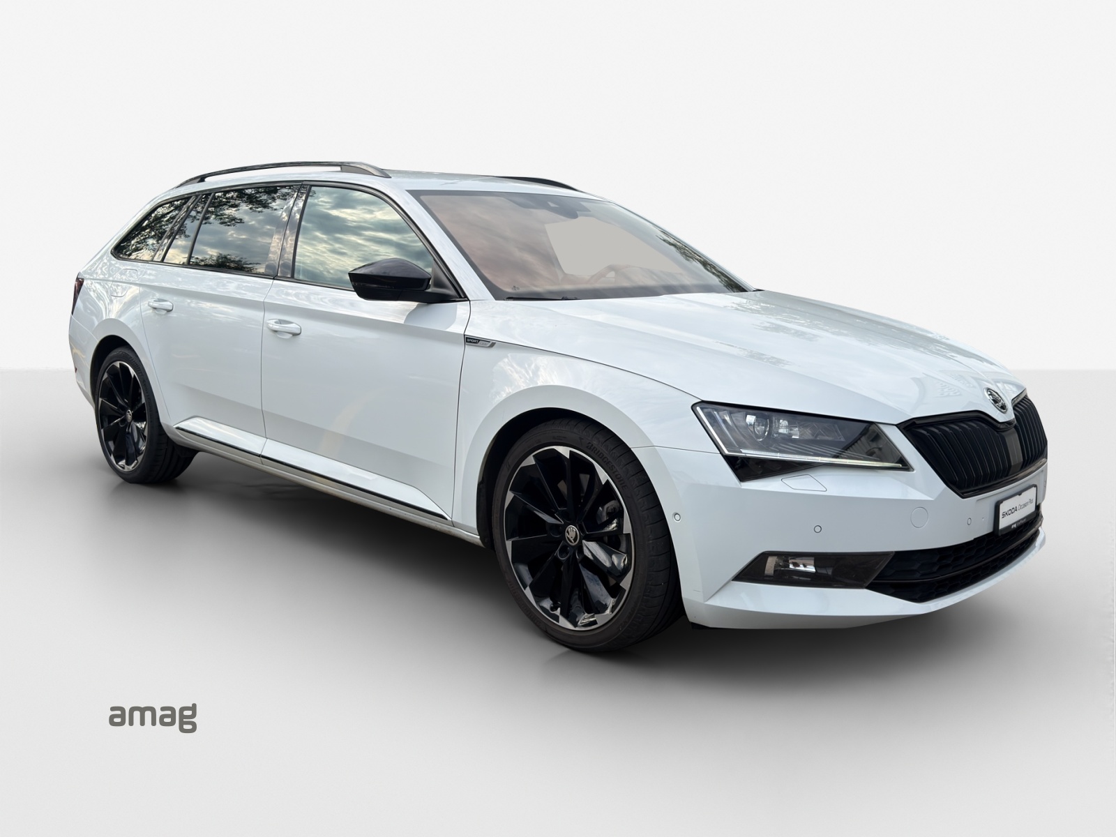 SKODA Superb Combi 2.0 TSI SportLine+ DSG 4x4-image-5