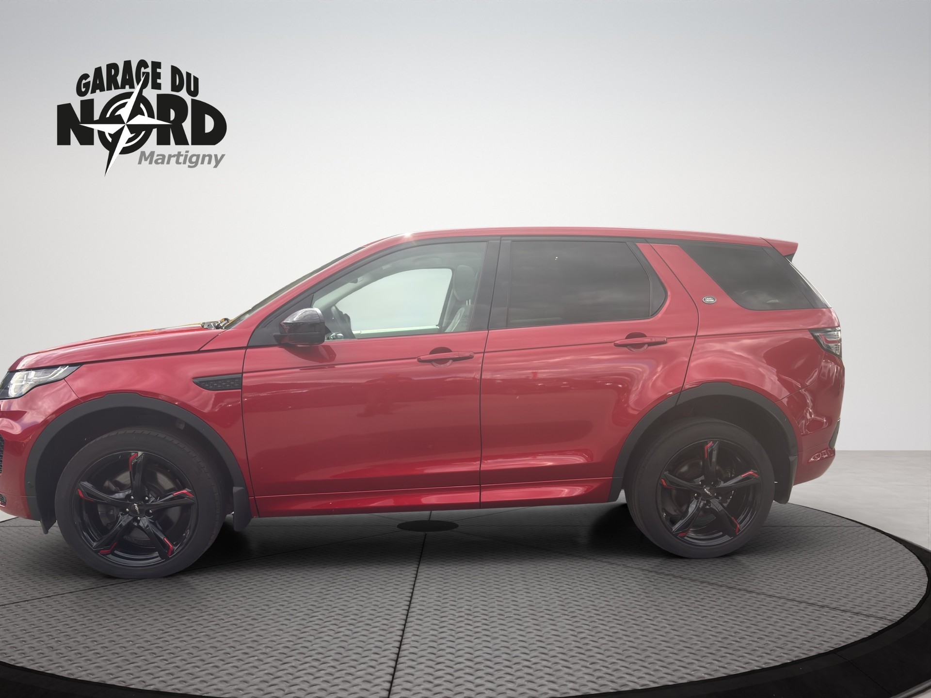 LAND ROVER Discovery Sport 2.0 Si4 HSE Luxury AT9-showroom-element-2