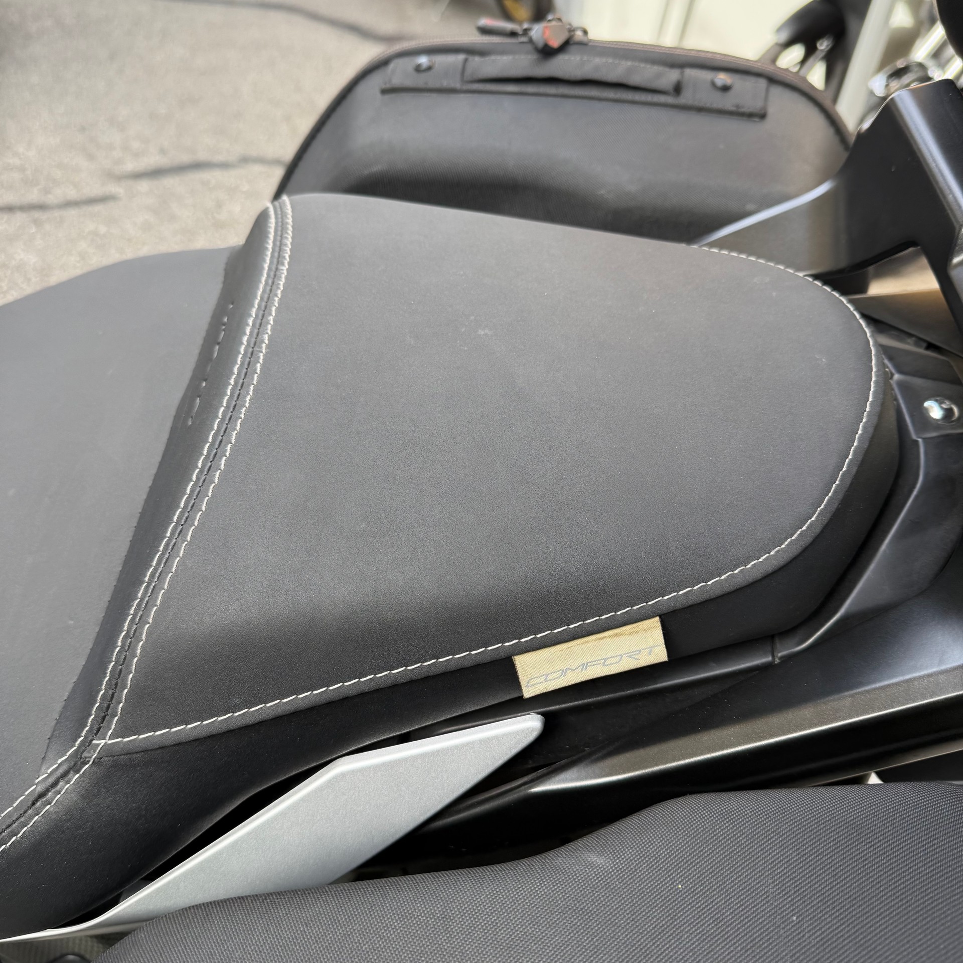 YAMAHA MT-10 ABS-image-9