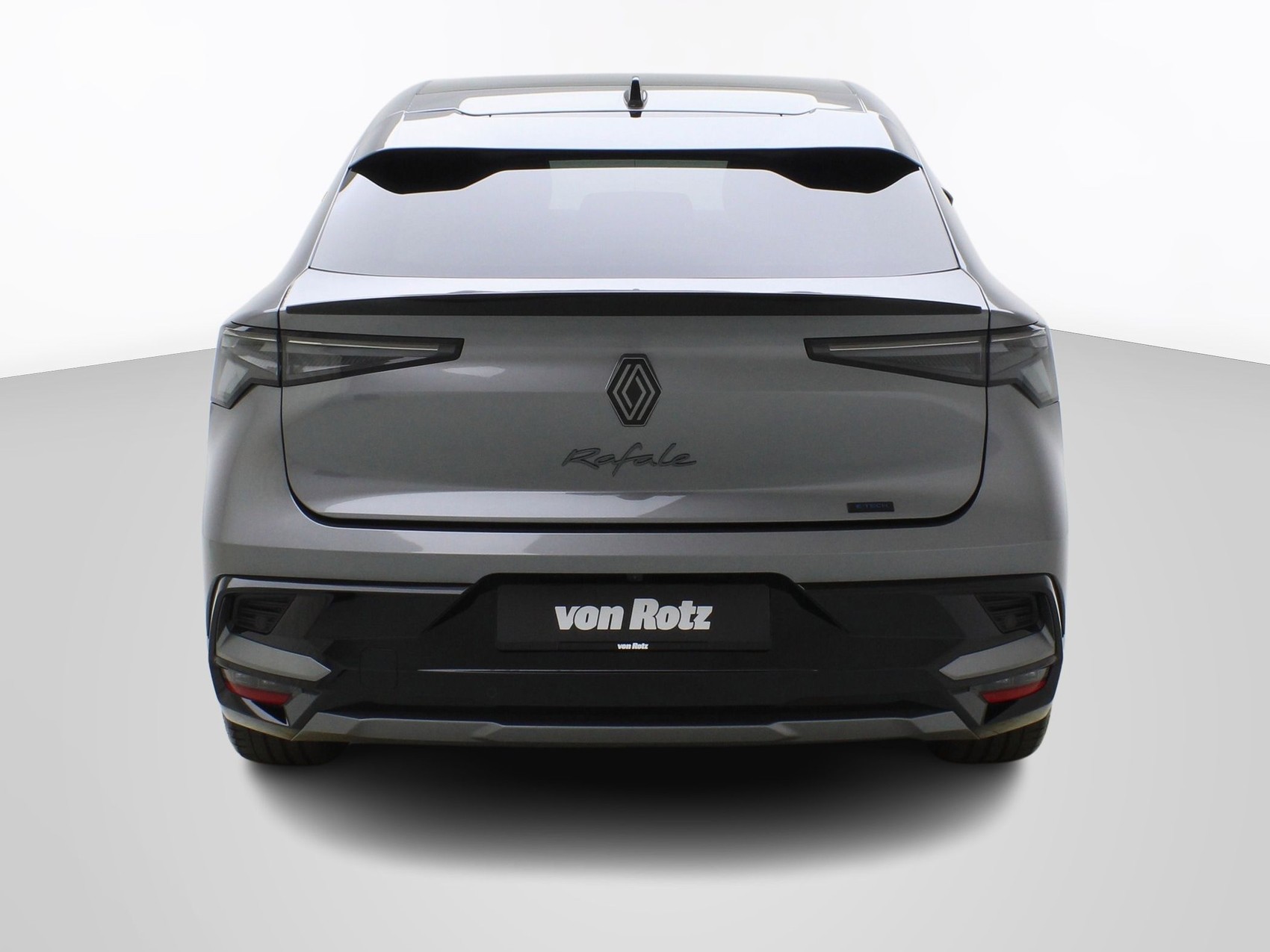 RENAULT Rafale 1.2 E-Tech Plug-in Atelier Alpine-showroom-element-3