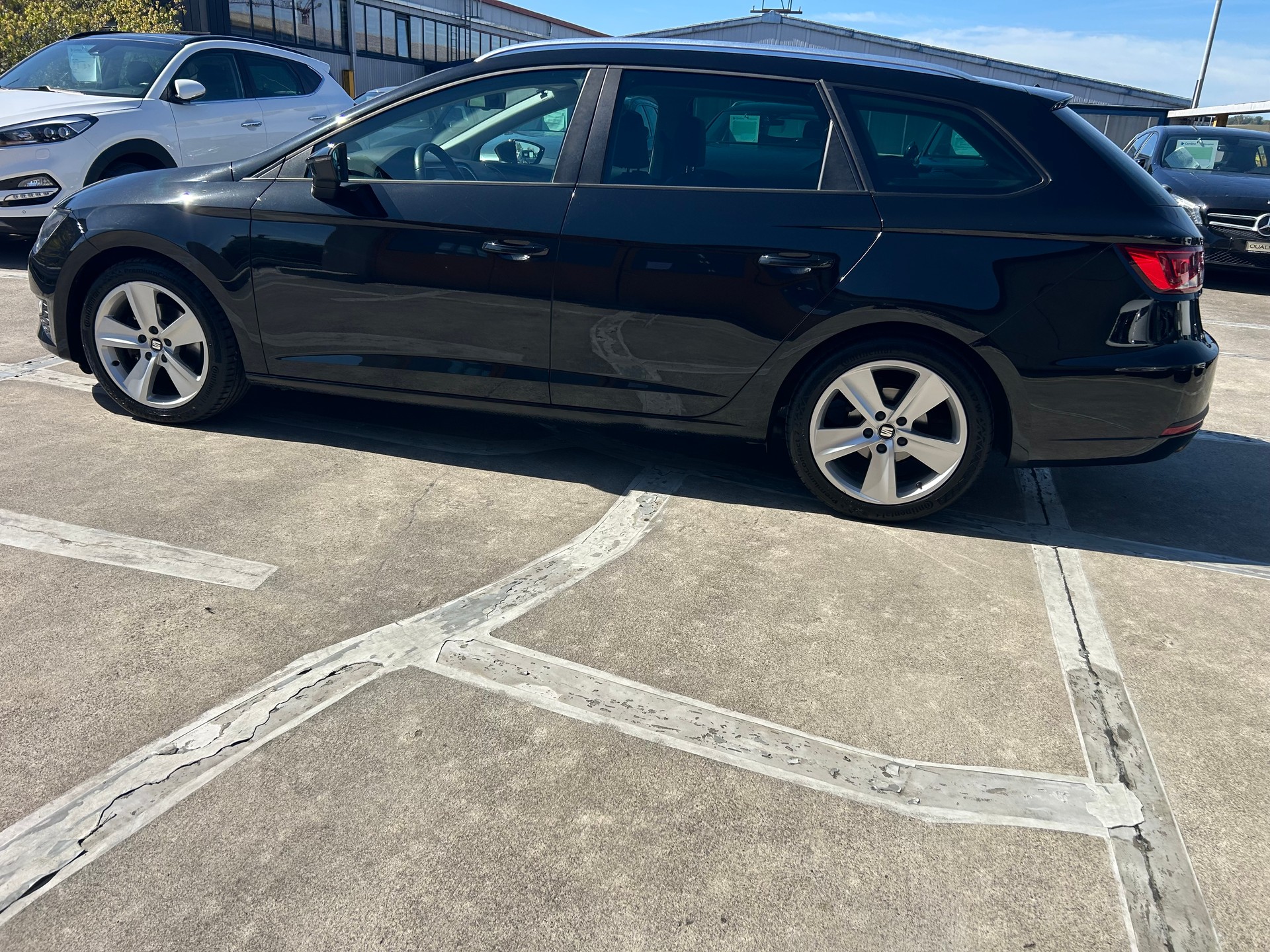 SEAT Leon ST 1.4 TSI FR-showroom-element-1
