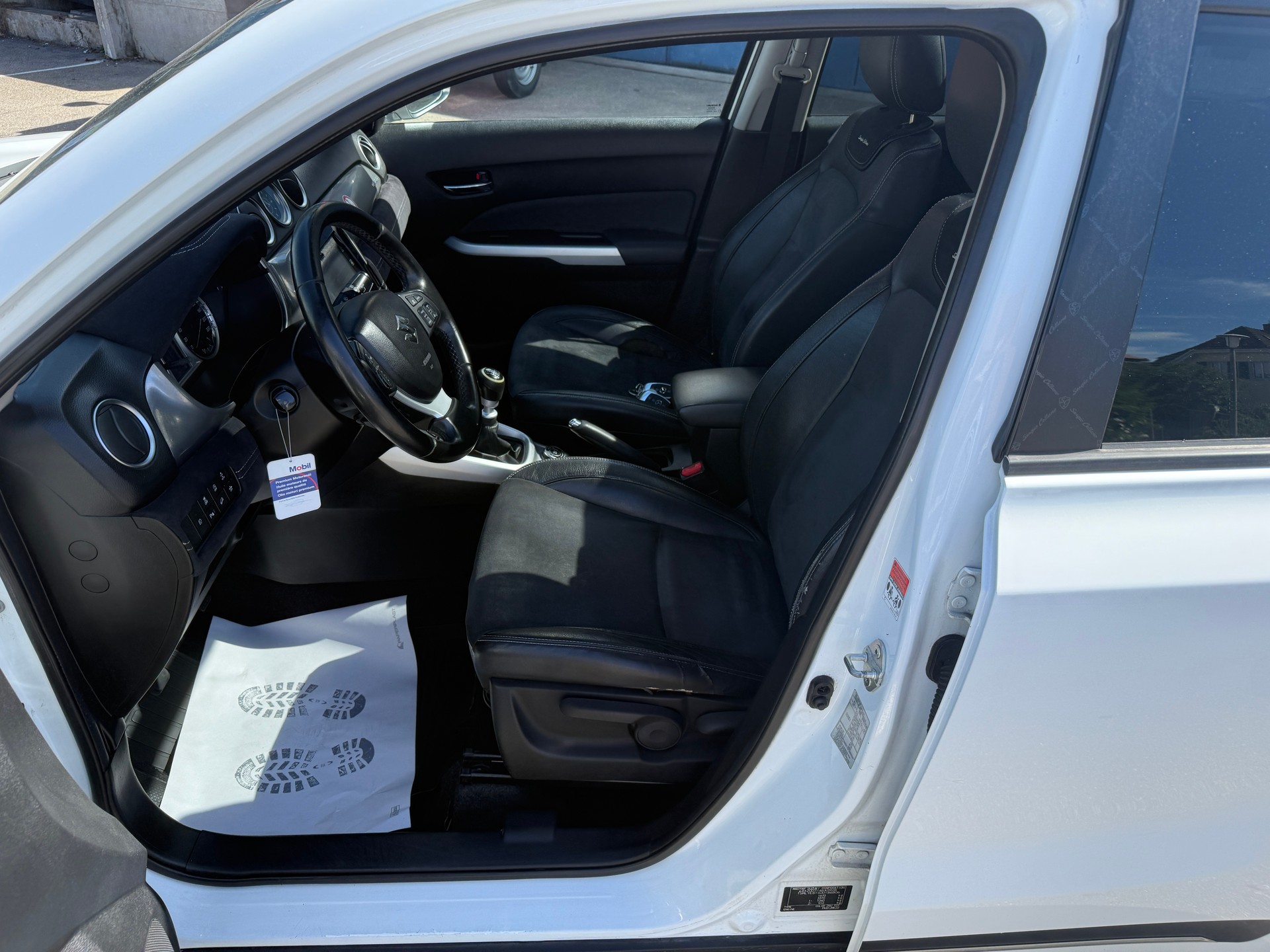 SUZUKI Vitara 1.6 TD Sergio Cellano Top-image-7