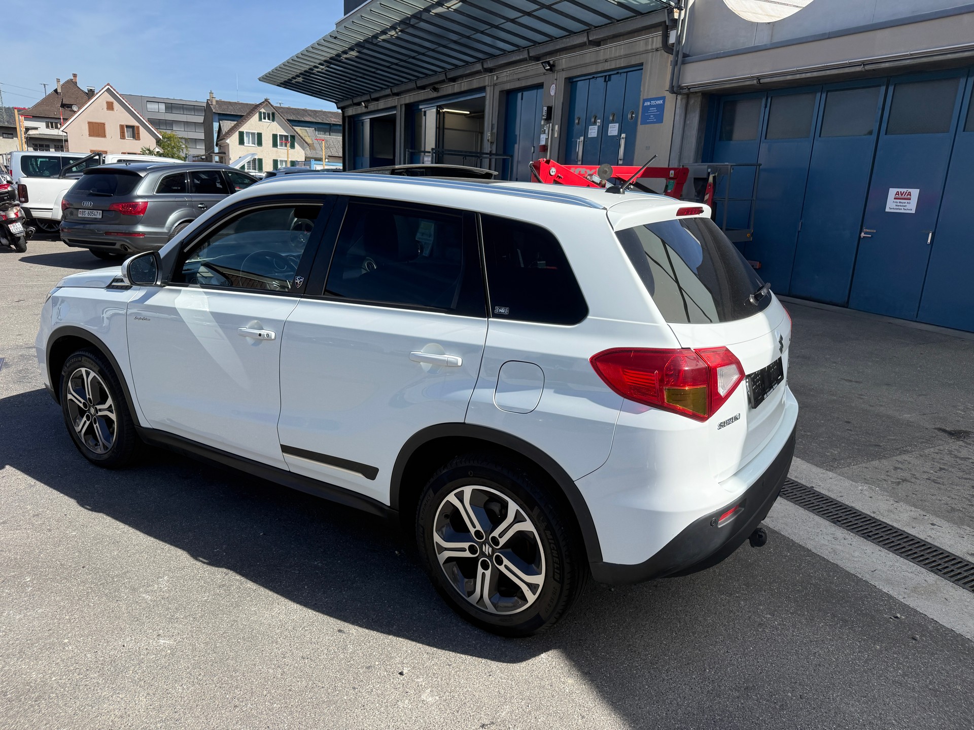 SUZUKI Vitara 1.6 TD Sergio Cellano Top-image-4