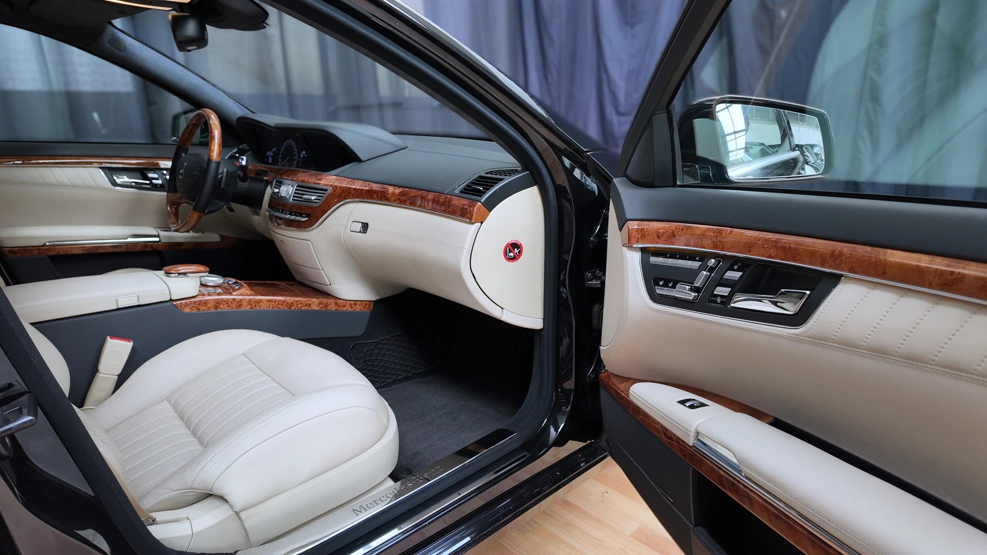 MERCEDES-BENZ S 600 L V12 / S65 AMG Automatic-image-9