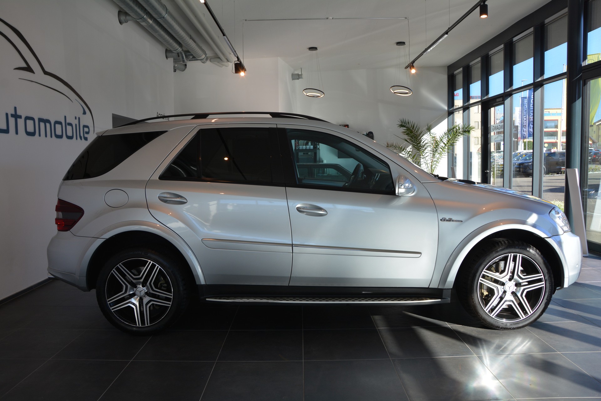 MERCEDES-BENZ ML 63 AMG 4Matic 7G-Tronic-image-6