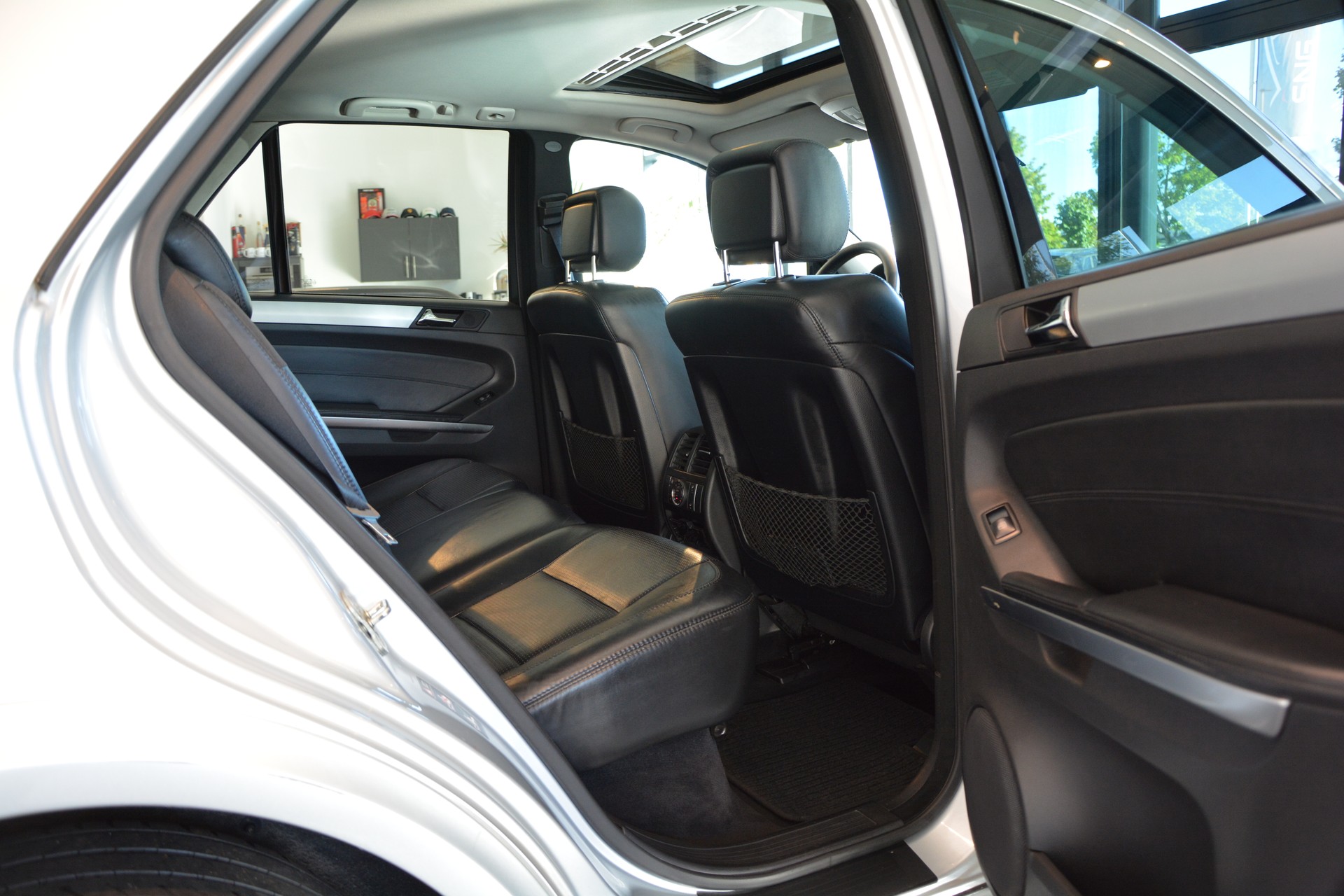 MERCEDES-BENZ ML 63 AMG 4Matic 7G-Tronic-image-13