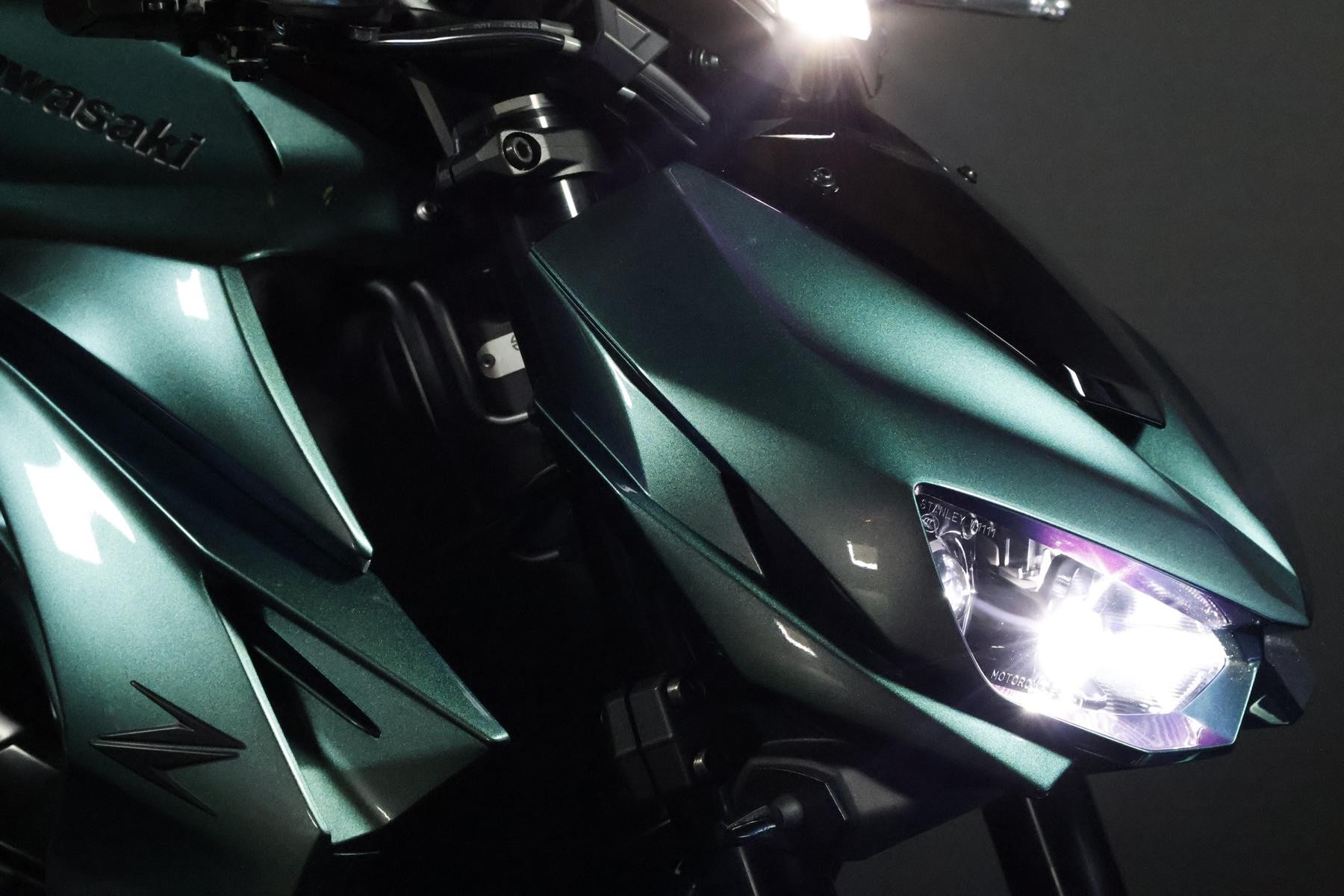 KAWASAKI Z 1100 *Majoris* Level 3-showroom-element-3