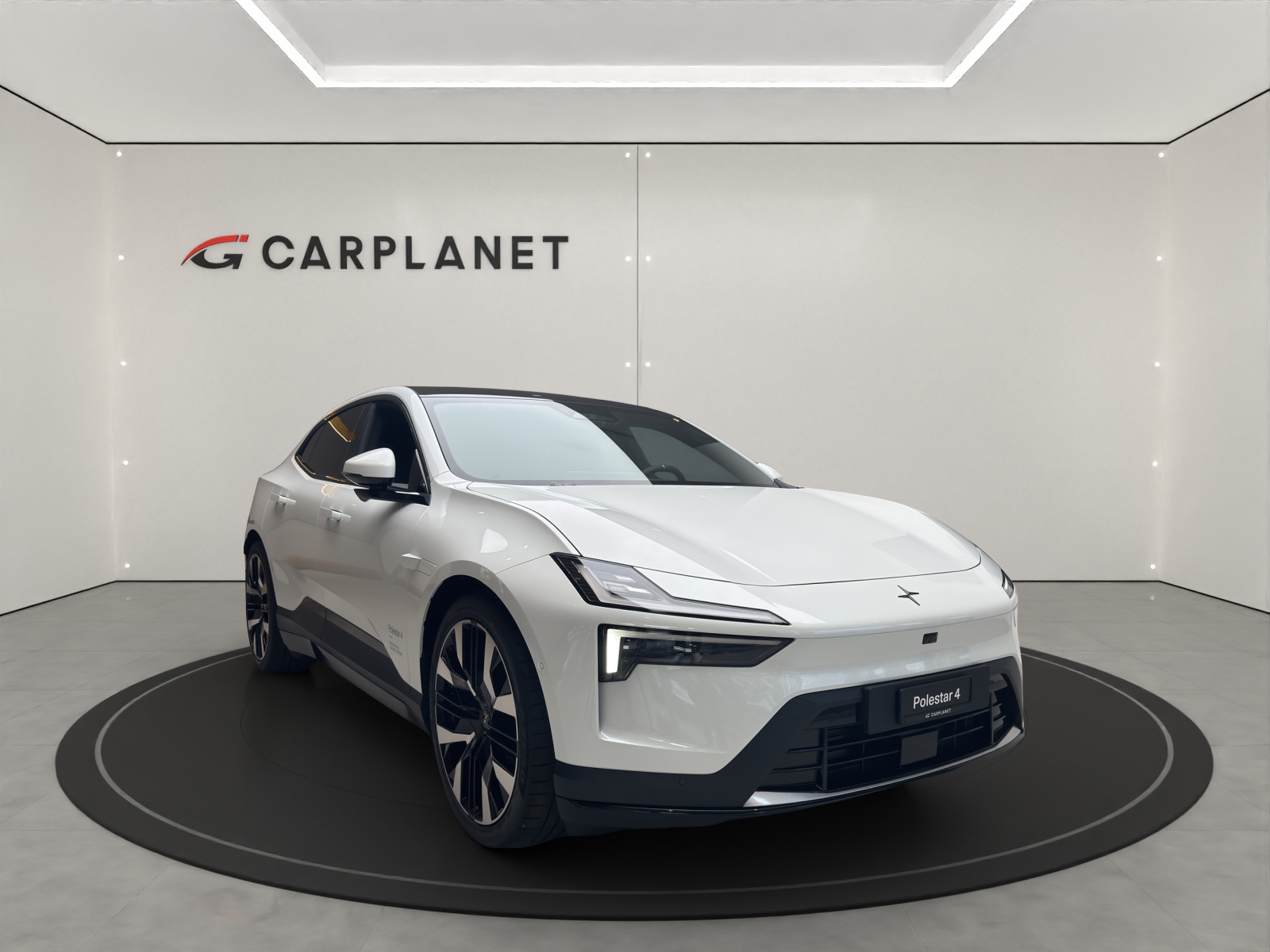 POLESTAR 4 Long Range Dual Motor Performance Prime-showroom-element-3