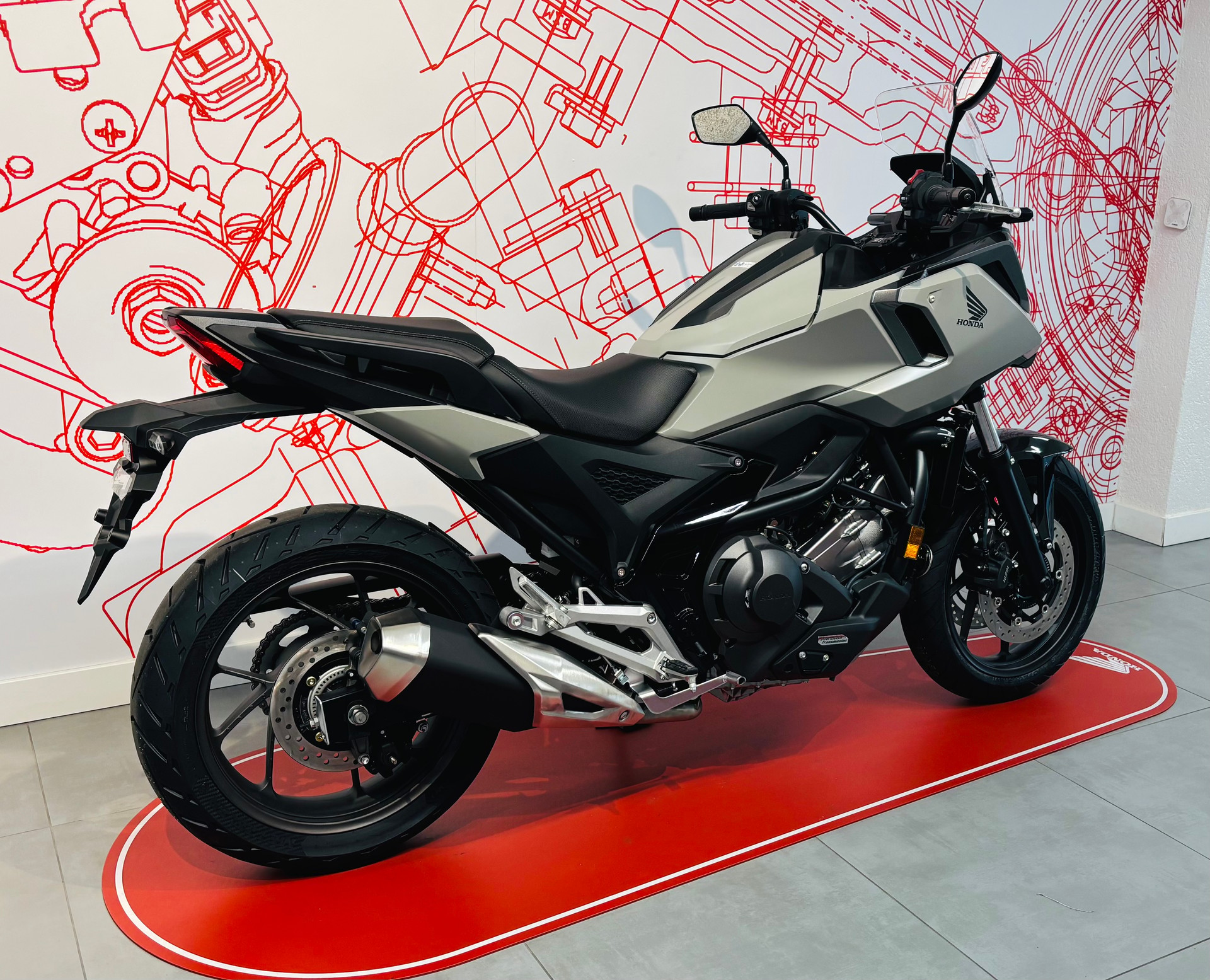 HONDA NC 750 X DCT-image-4