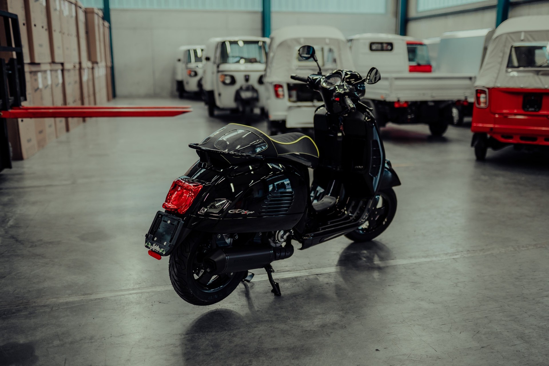 PIAGGIO Vespa GTS Super 125 i.e. ABS-image-4
