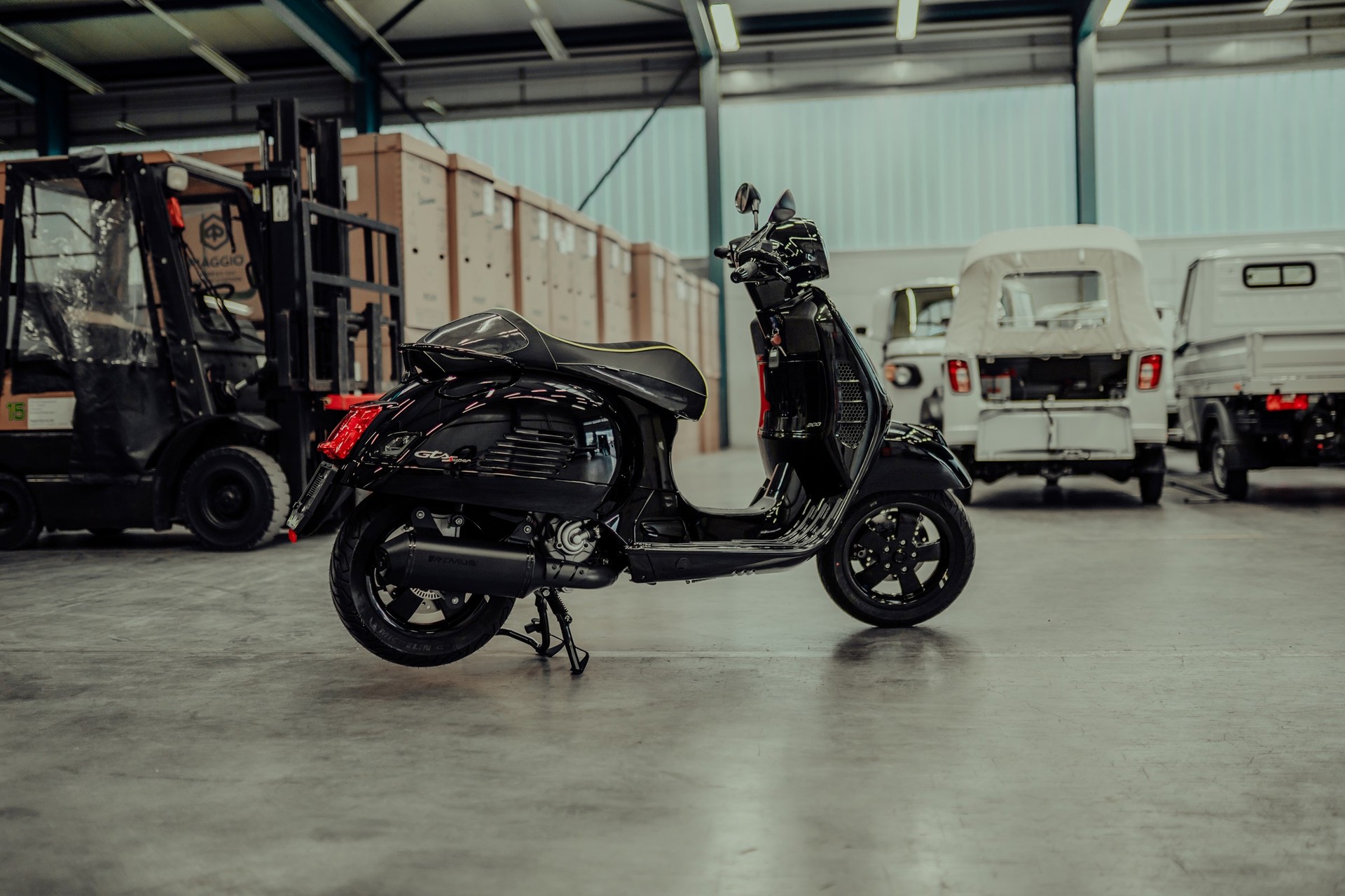 PIAGGIO Vespa GTS Super 125 i.e. ABS-image-5
