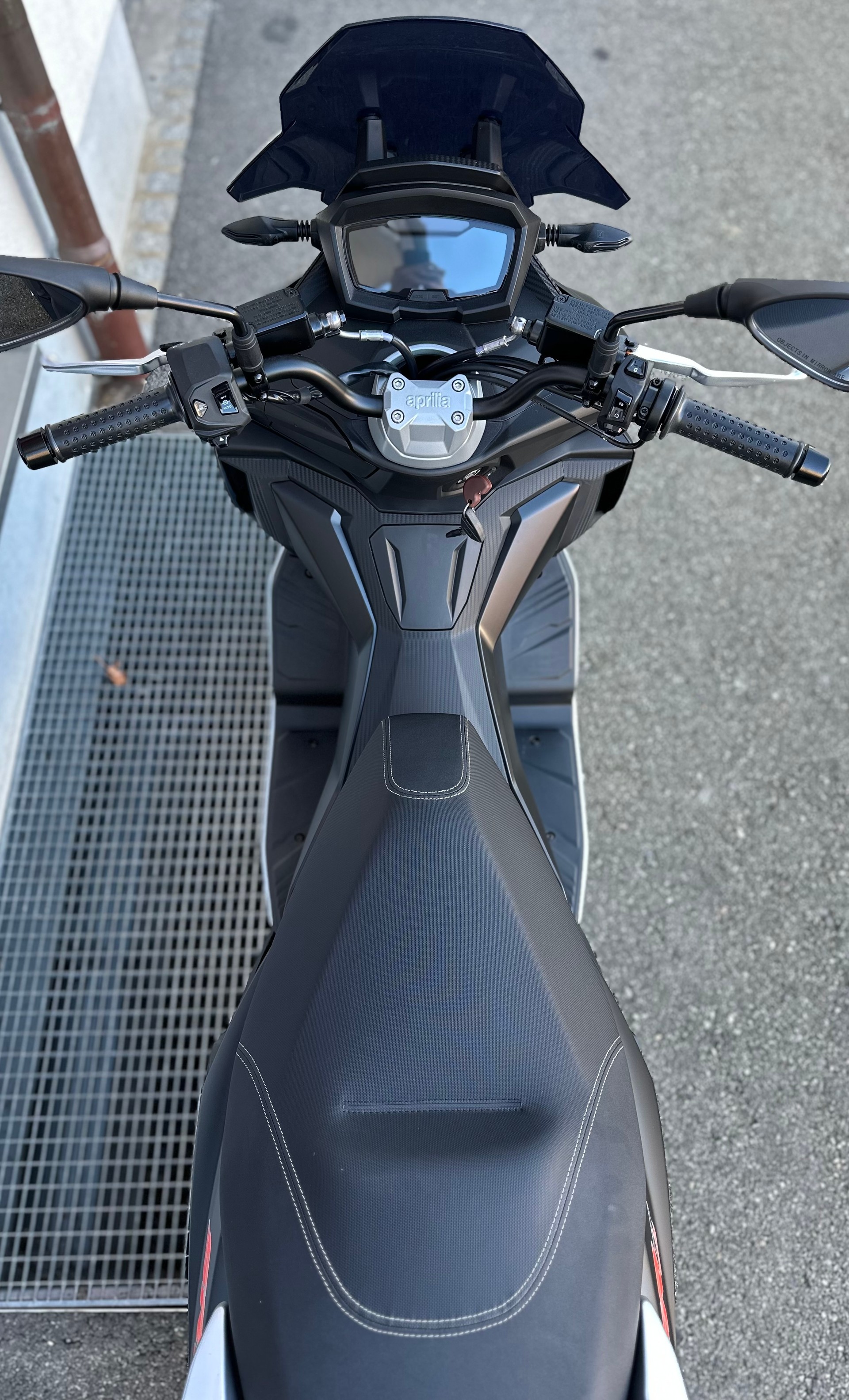 APRILIA SR 125 GT ABS-image-7