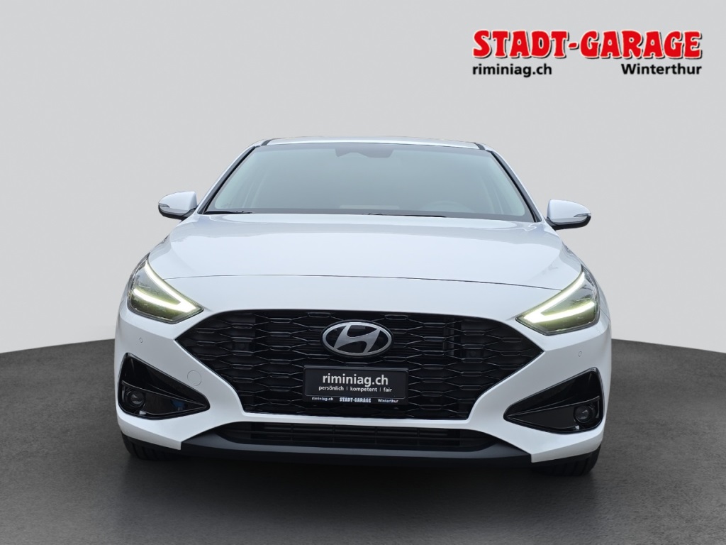 HYUNDAI i30 1.5 T-GDi Amplia-image-7