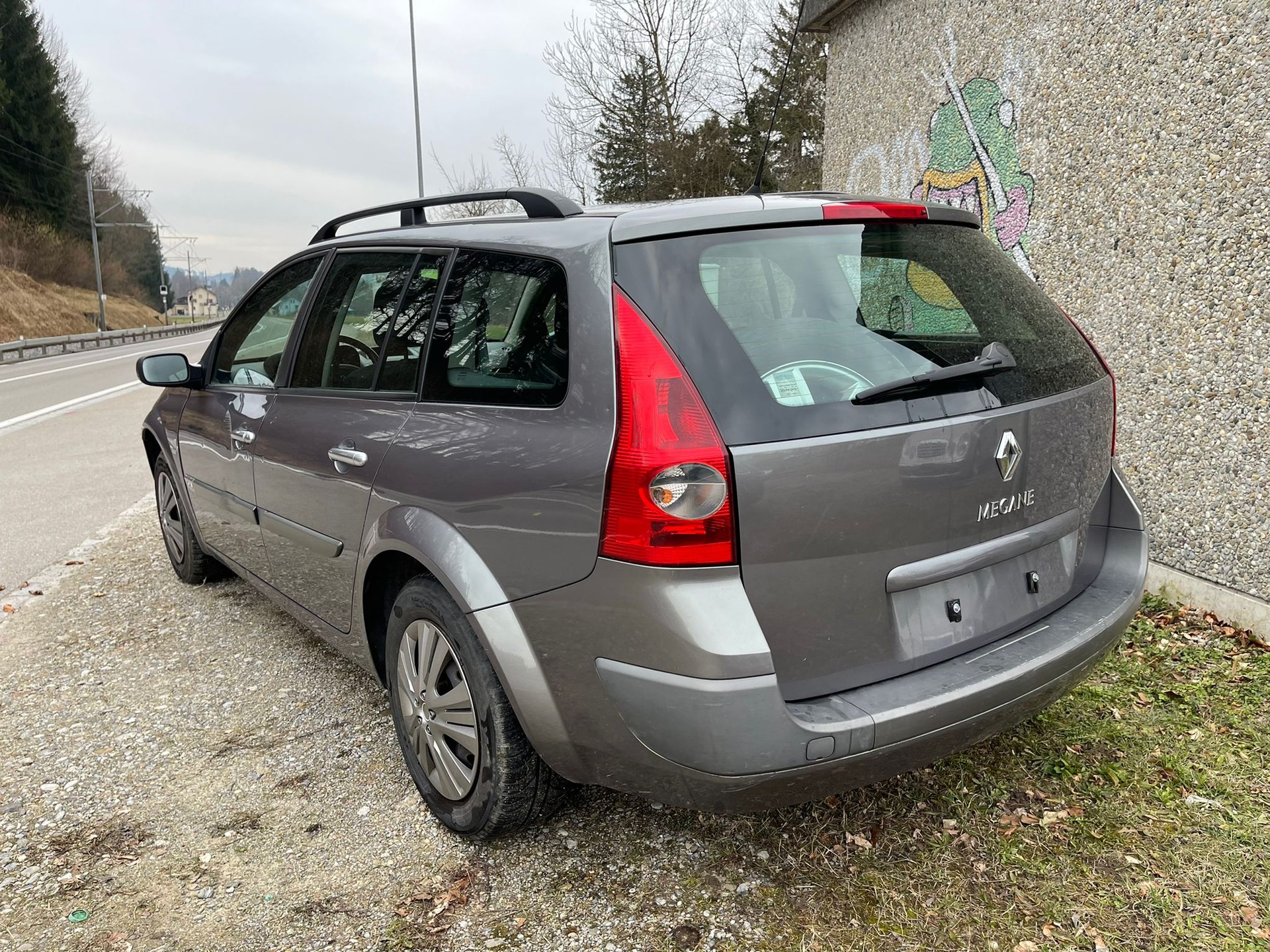 RENAULT Mégane Break 1.6 16V Dynamique-image-8