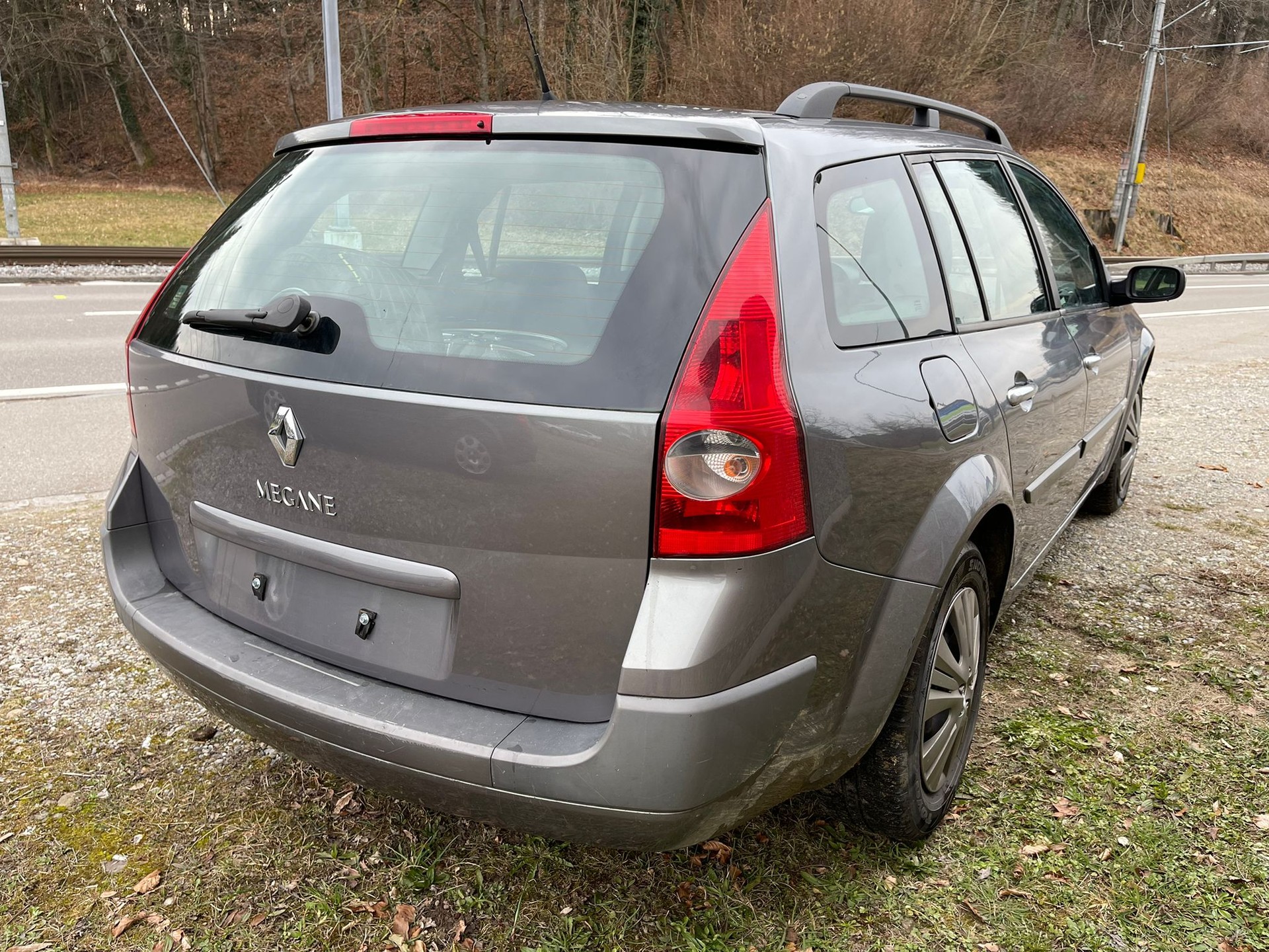 RENAULT Mégane Break 1.6 16V Dynamique-image-5