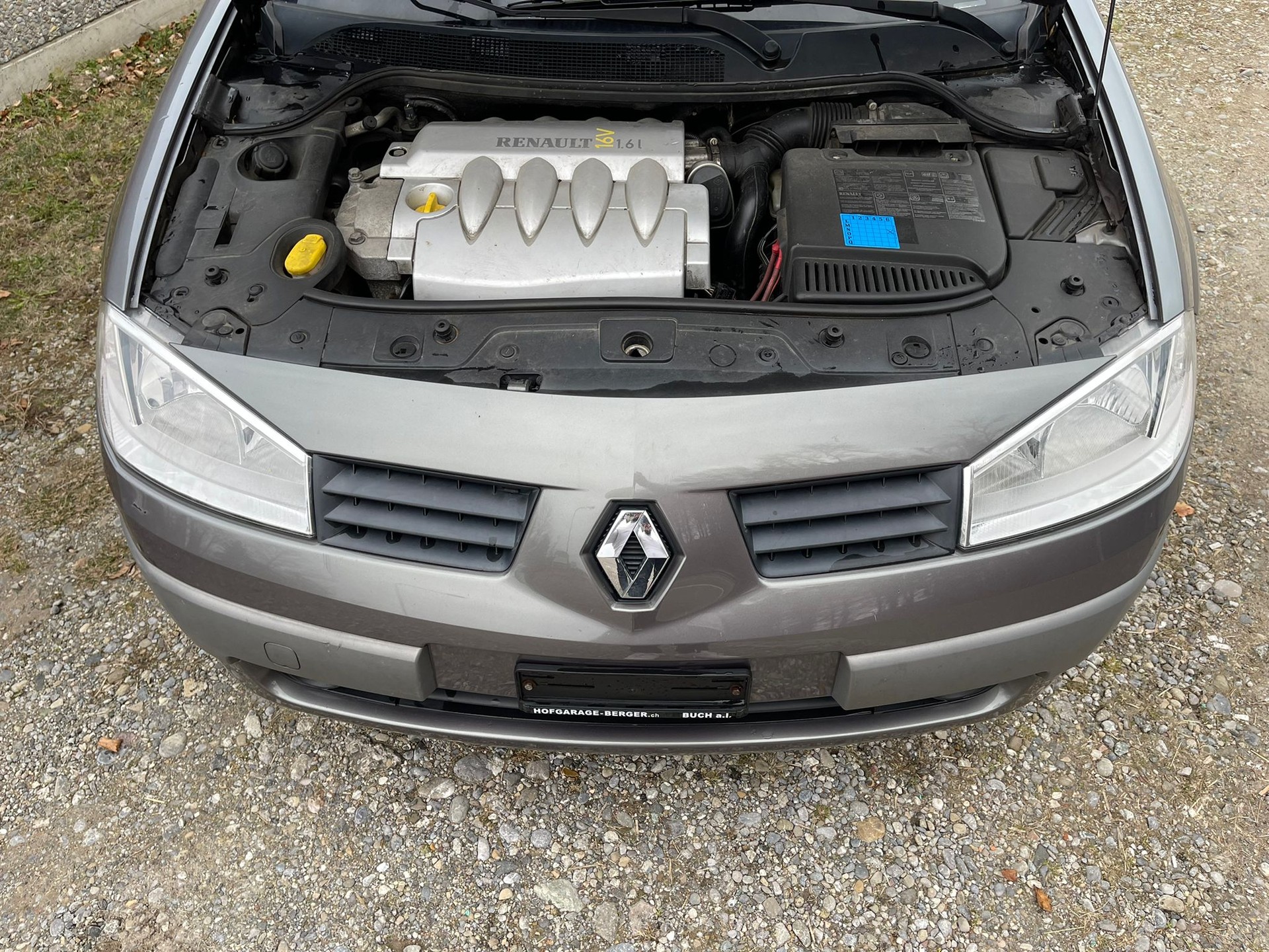 RENAULT Mégane Break 1.6 16V Dynamique-image-2