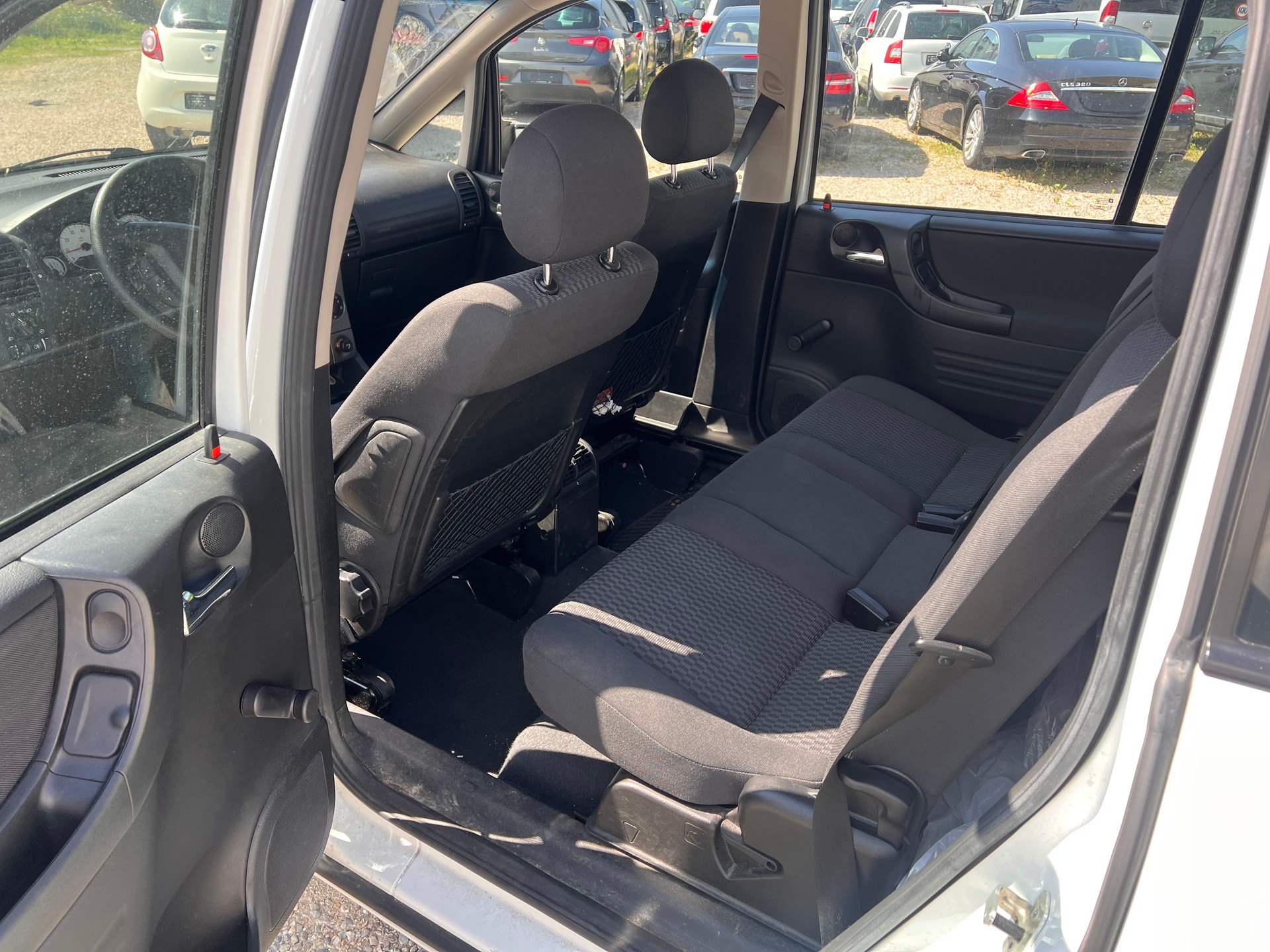 OPEL Zafira 1.8i 16V Njoy-image-10