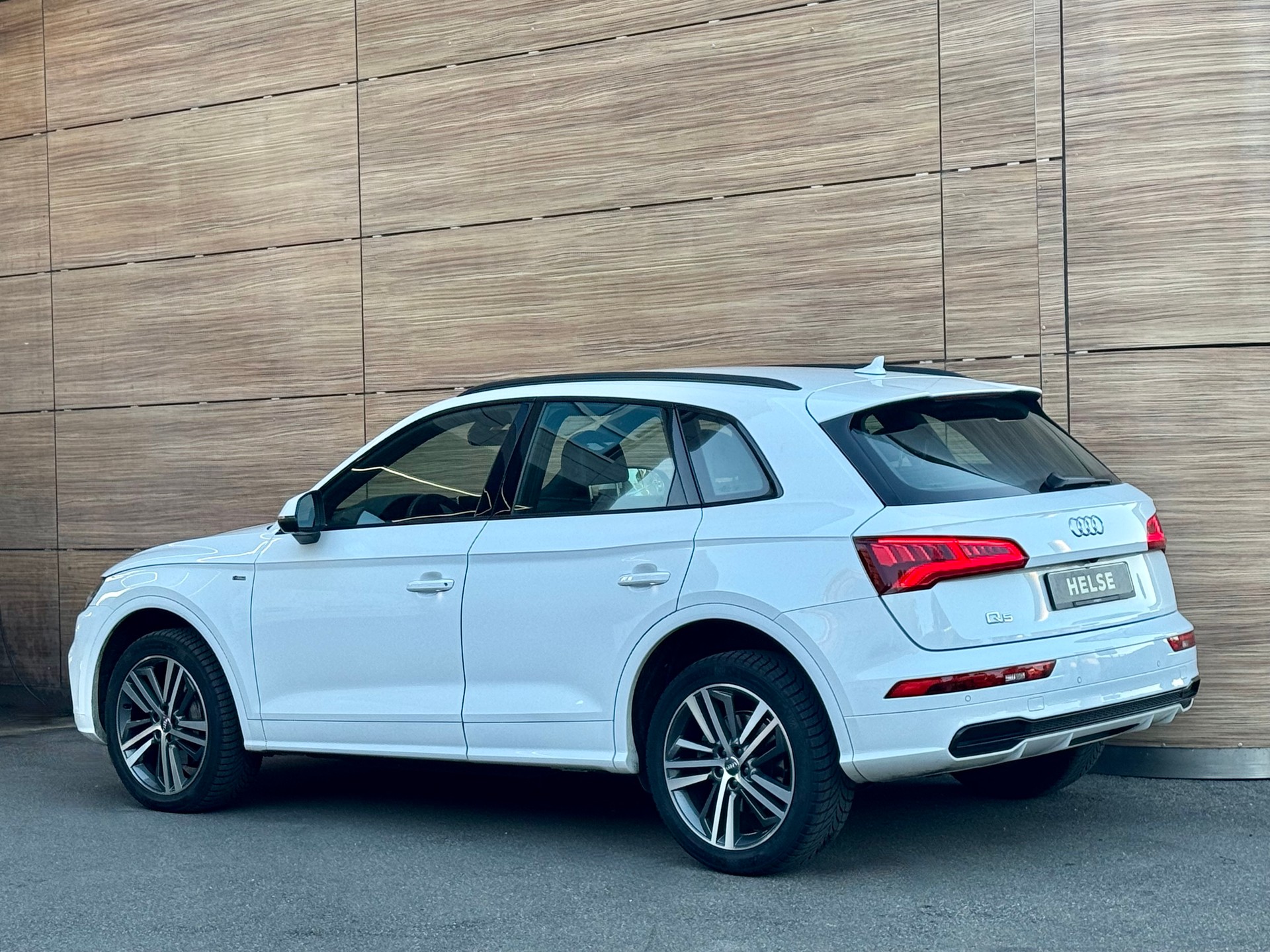 AUDI Q5 2.0 TDI sport quattro S-tronic - S Line - Frisch ab MFK und grossem Service (ZR und WP ersetzt)-image-4