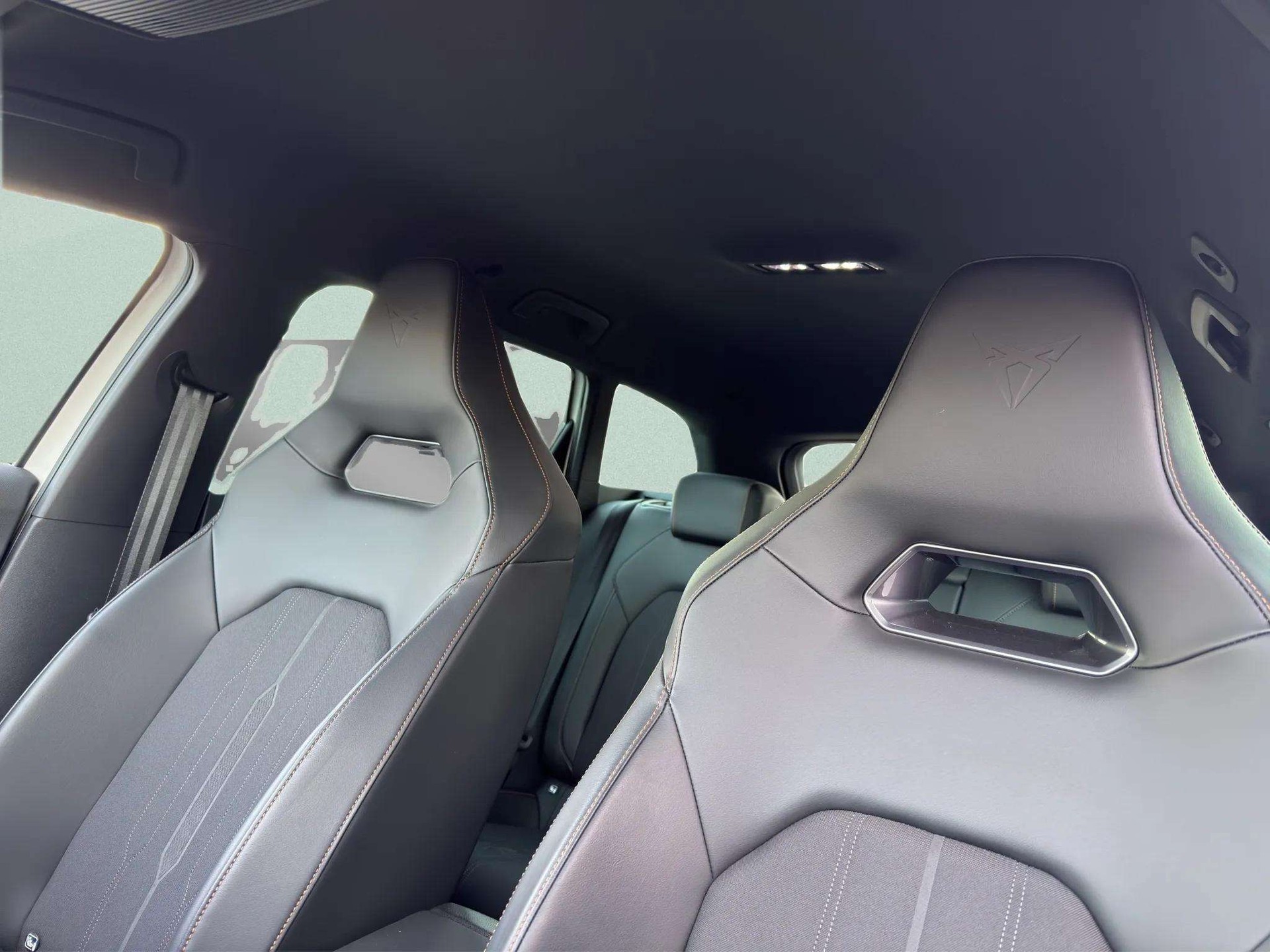 CUPRA LEON ST 1.4 e-HYBRID pHEV DSG-image-15