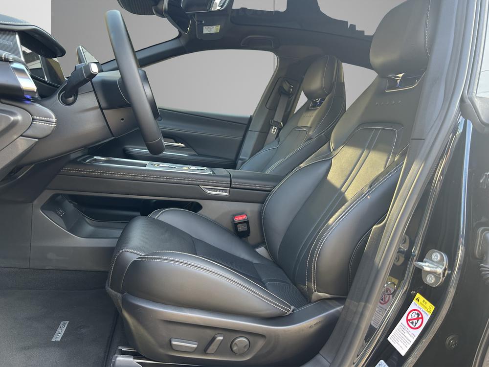 MAZDA 6e 245 80kWh Takumi-image-8