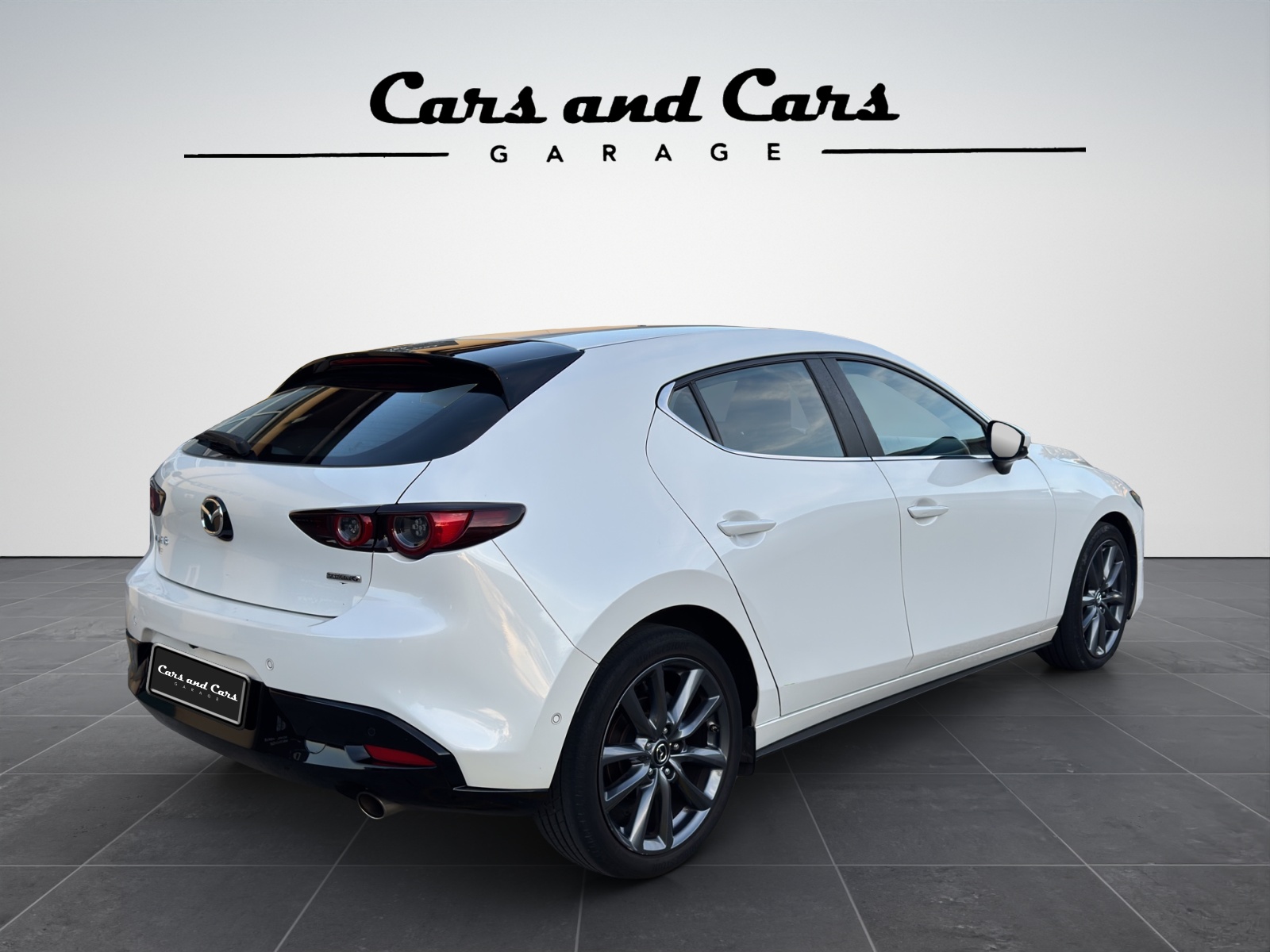 MAZDA 3 Hatchback SKYACTIV-G M Hybrid 122 Revolution Automat-image-4