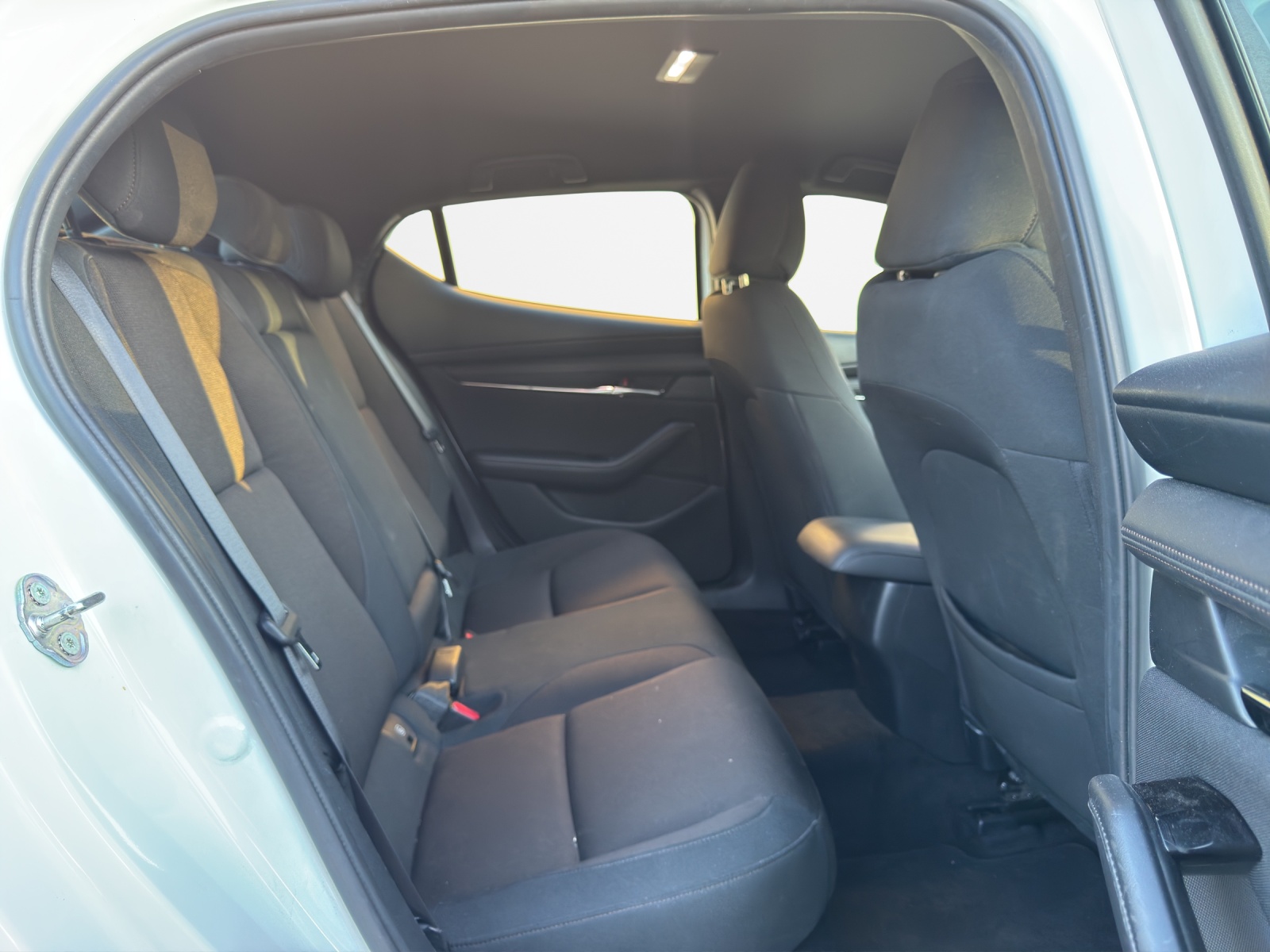 MAZDA 3 Hatchback SKYACTIV-G M Hybrid 122 Revolution Automat-image-14