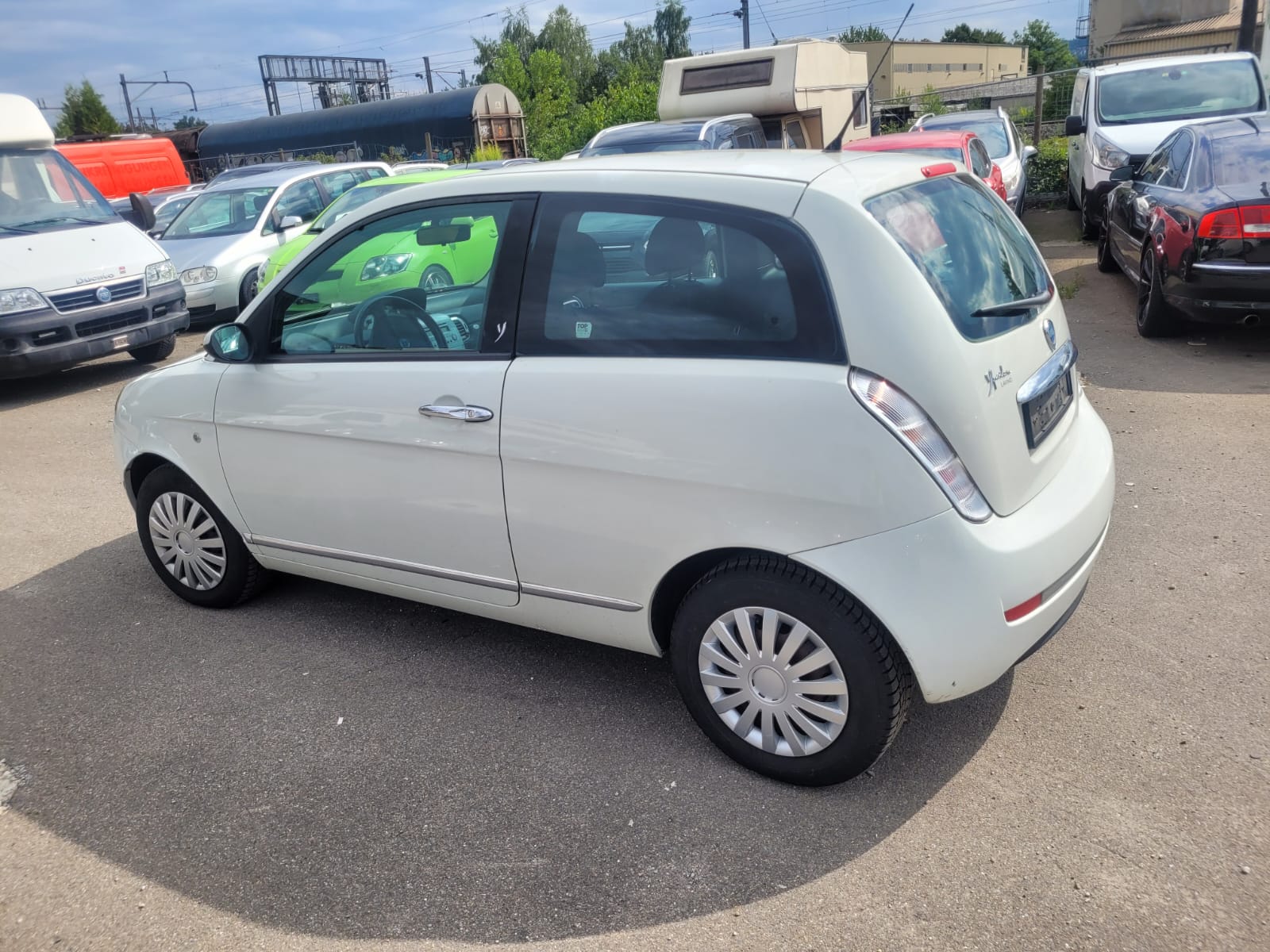 LANCIA Ypsilon 1.4 Argento-image-2