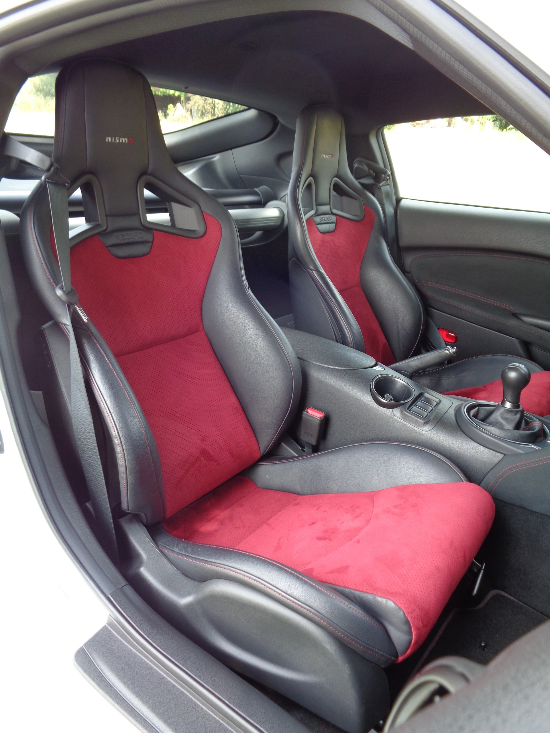 NISSAN 370 Z Nismo-image-12
