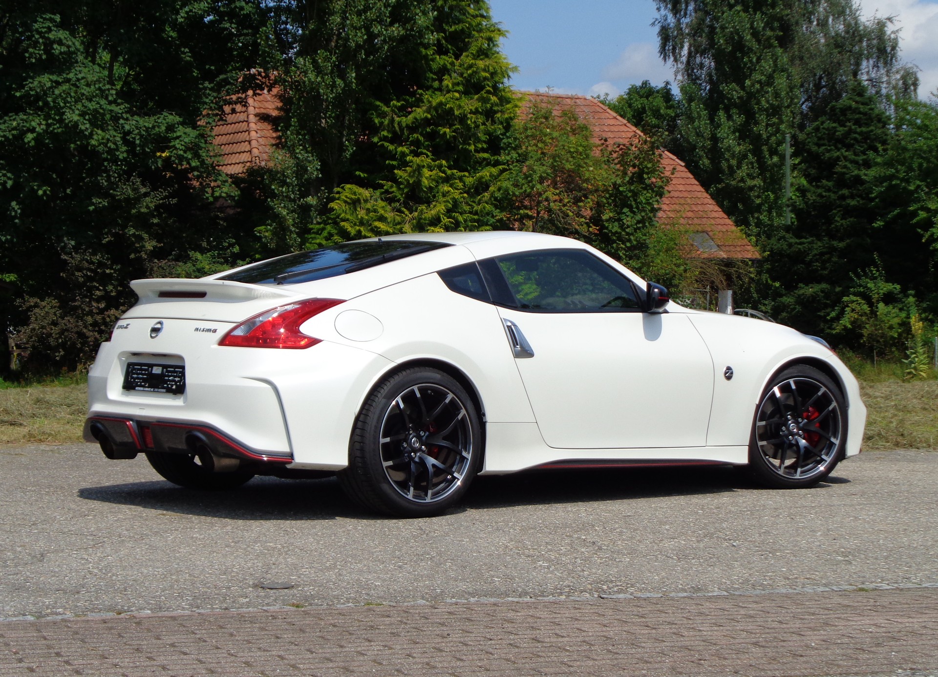 NISSAN 370 Z Nismo-image-6