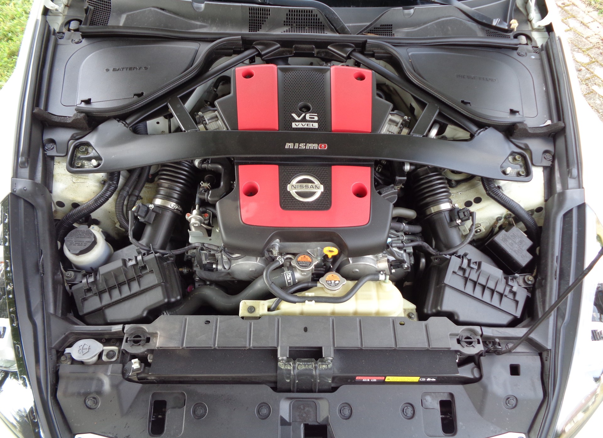 NISSAN 370 Z Nismo-image-15