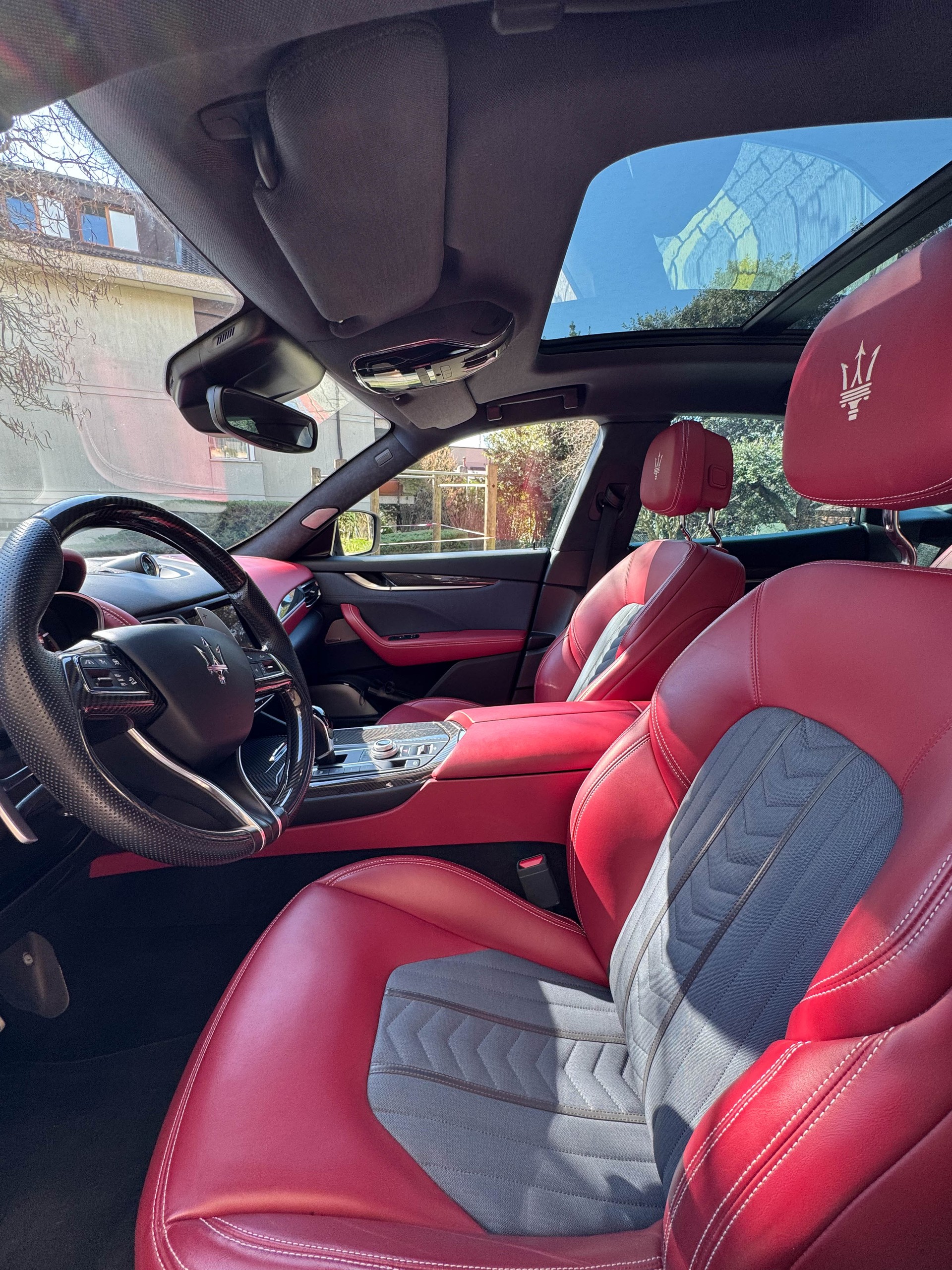 MASERATI Levante S 3.0 V6 GranLusso Automatica-image-5