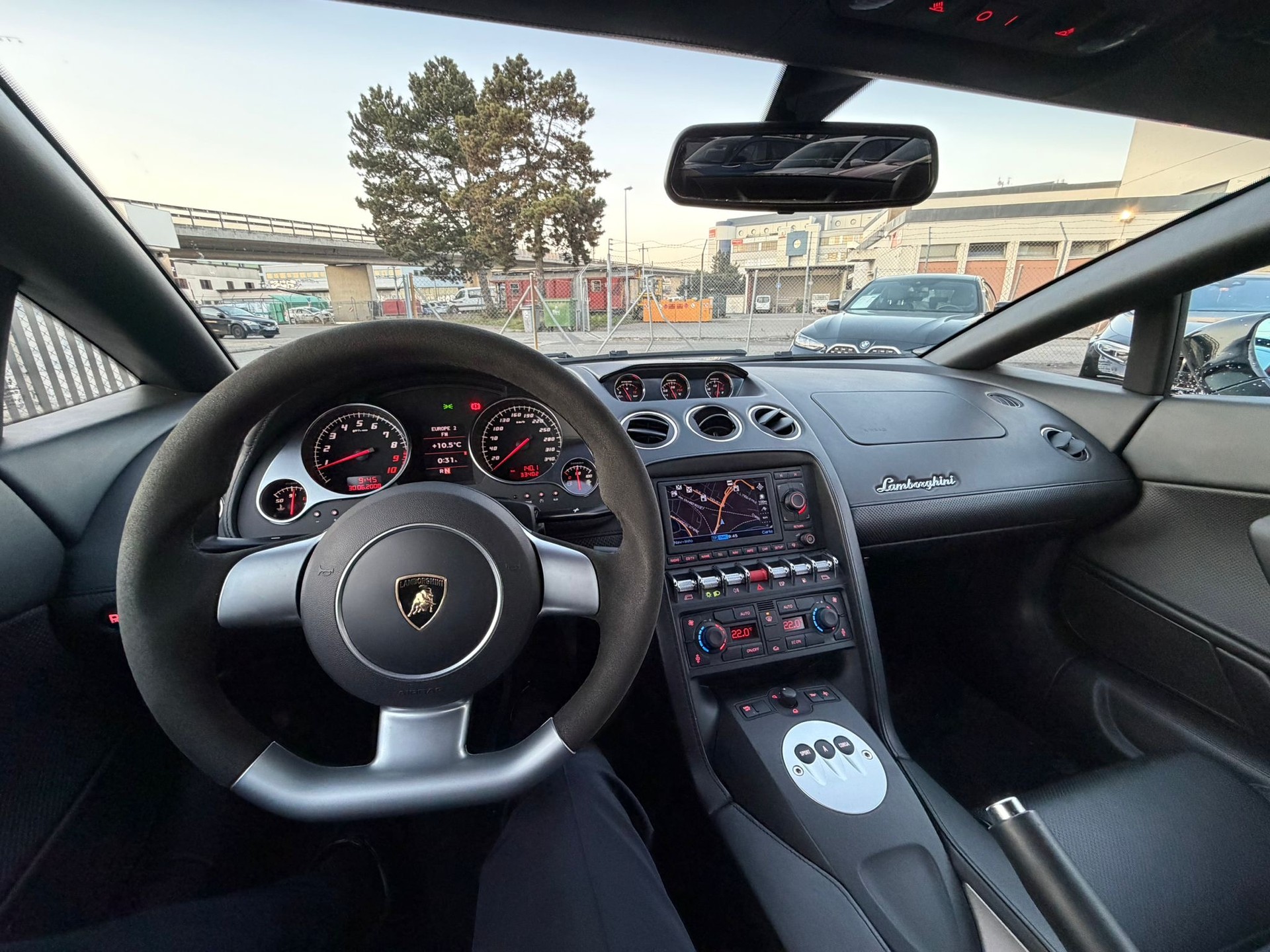 LAMBORGHINI 140 Gallardo LP560-4 Coupé E-Gear FULL BLACK garantie 2 ans-image-14