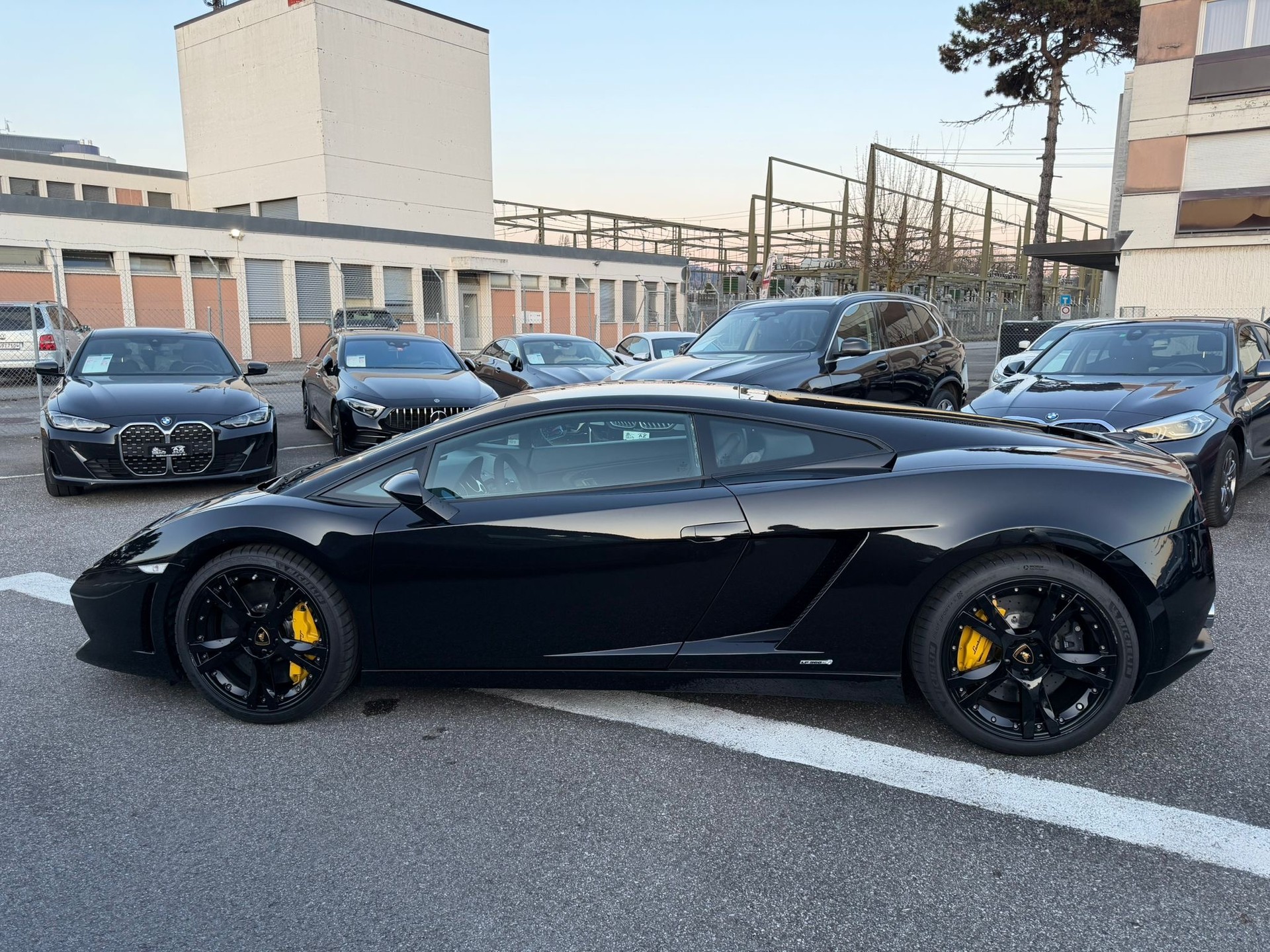 LAMBORGHINI 140 Gallardo LP560-4 Coupé E-Gear FULL BLACK garantie 2 ans-showroom-element-2