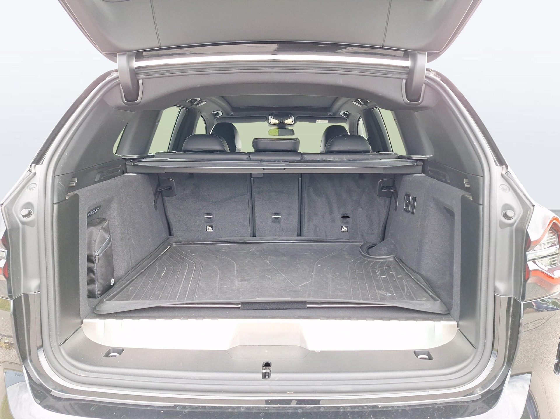 BMW X3 30e xDrive SAG-image-9