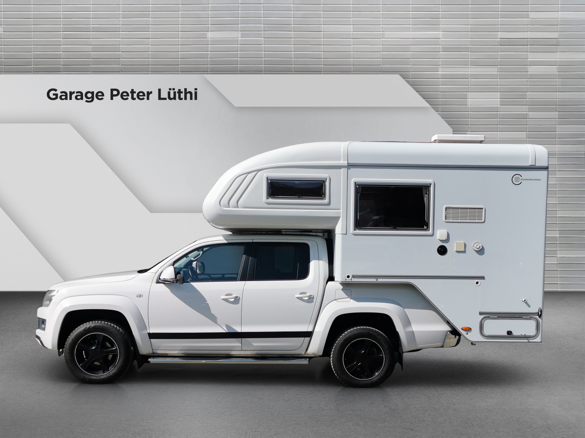 VW Highline-image-2