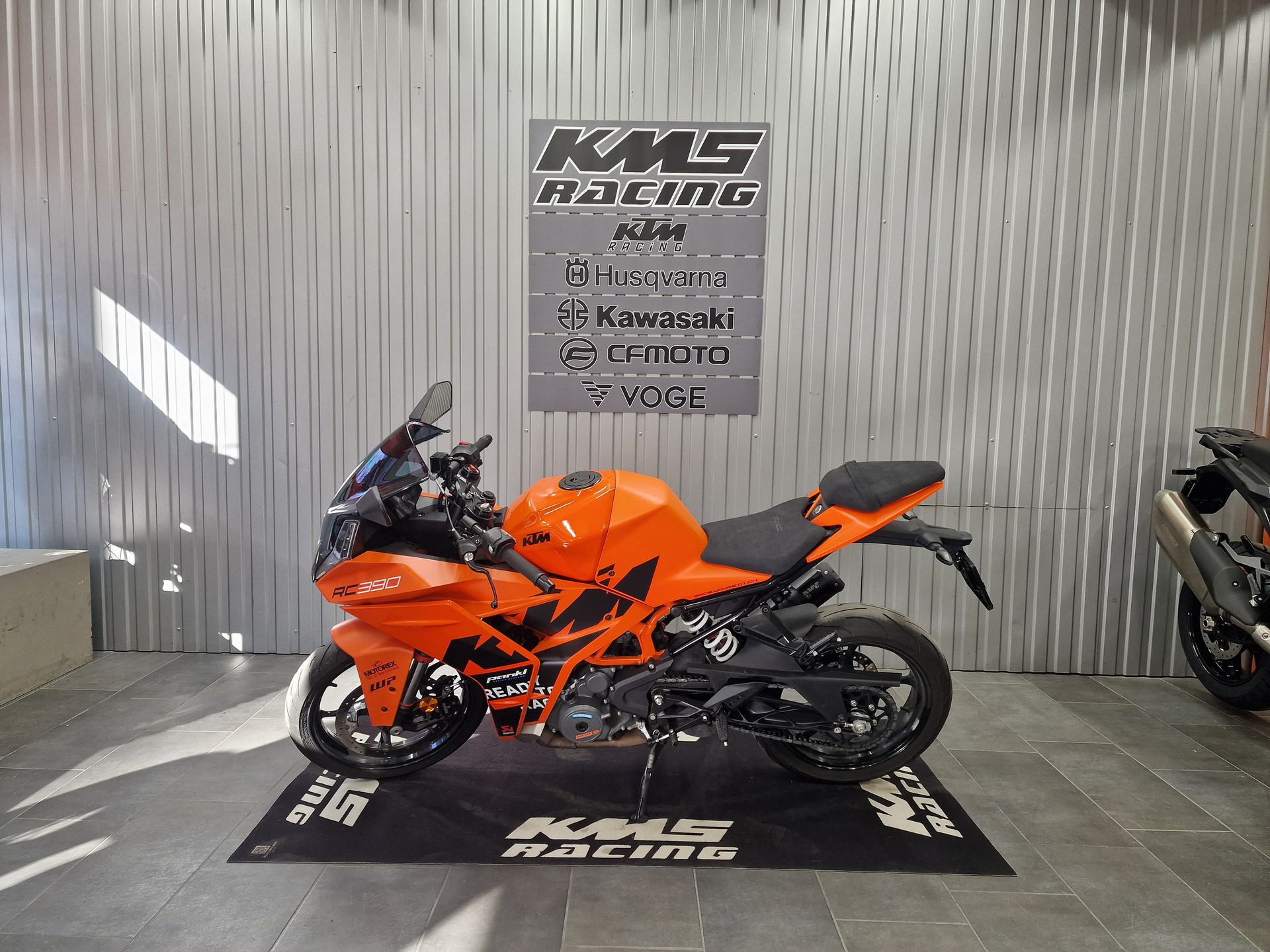 KTM KTM RC 390-image-1