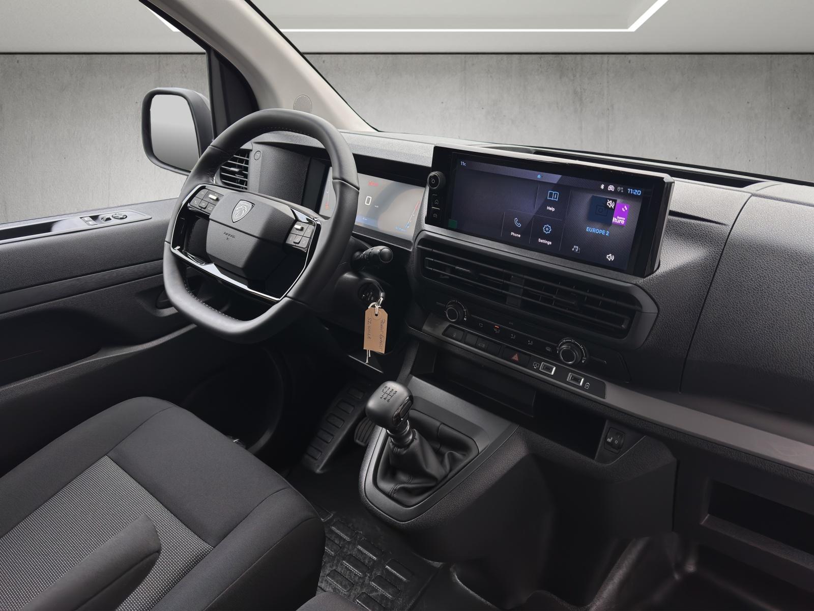 PEUGEOT Expert 2.2 BlueHDi 150 S/S-image-10