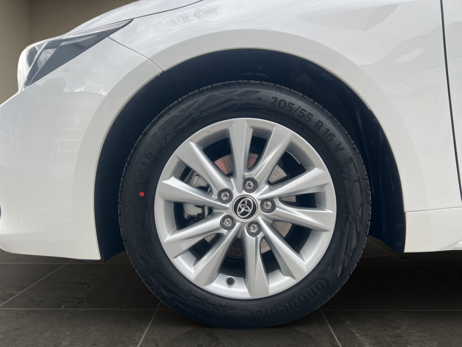 TOYOTA Corolla Touring Sports 1.8 HSD Comfort-image-18