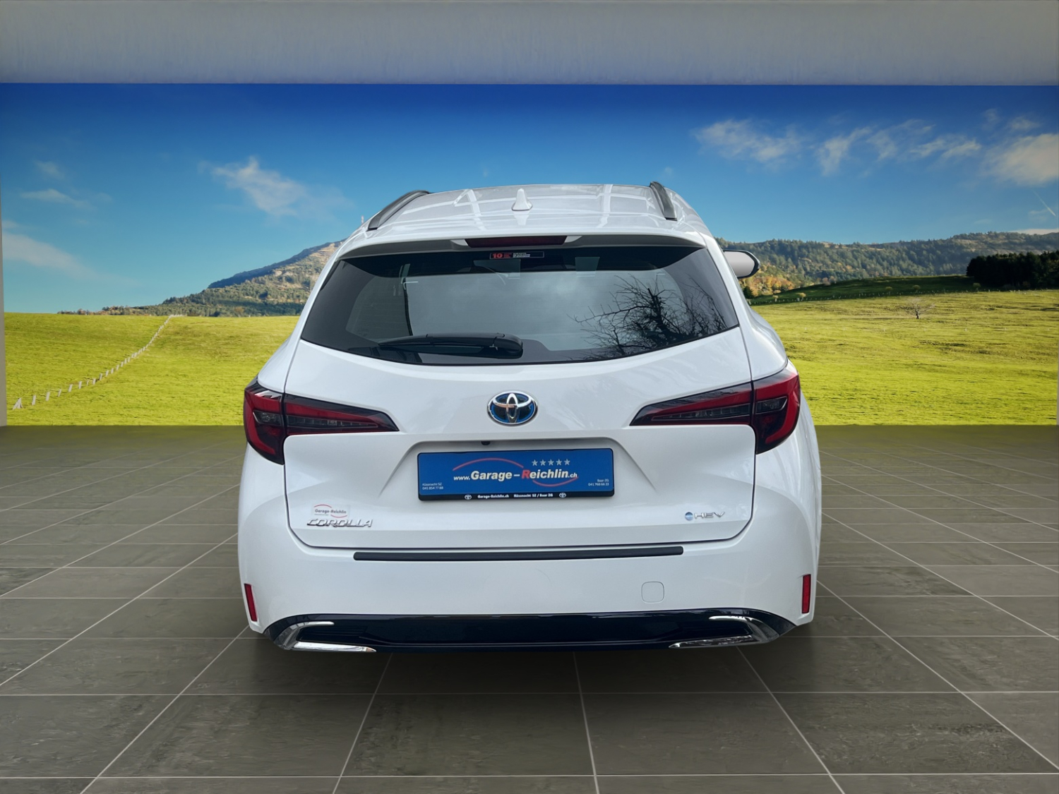 TOYOTA Corolla Touring Sports 1.8 HSD Comfort-showroom-element-3