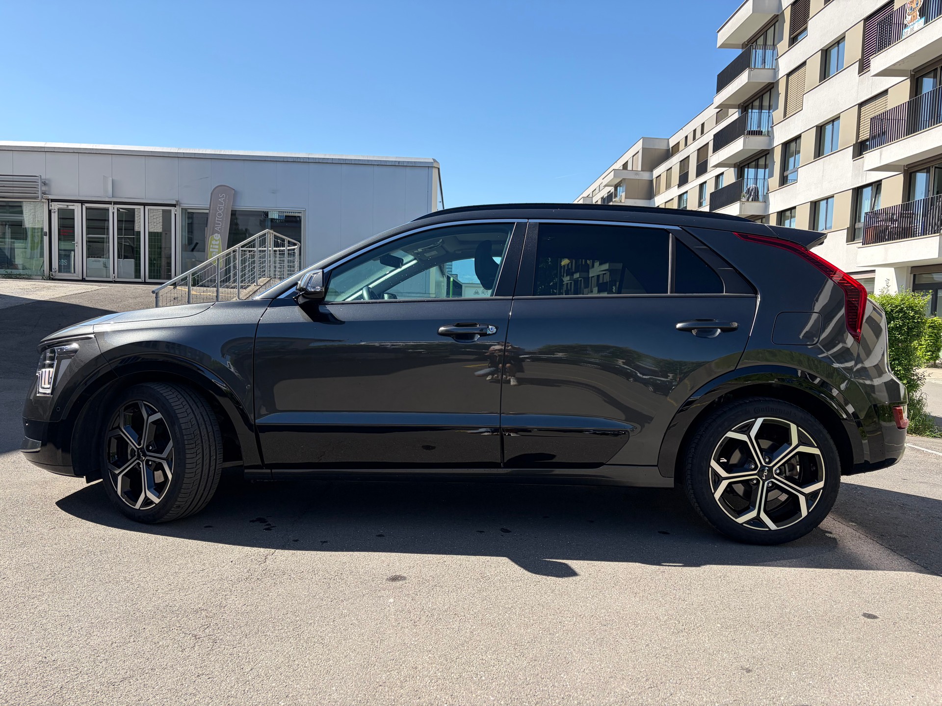 KIA Niro 1.6GDi Hybrid DCT Style-image-4
