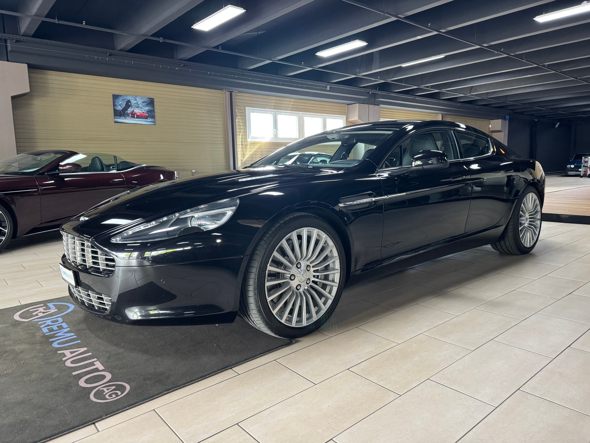 ASTON MARTIN Rapide 5.9 V12 Touchtronic 2-showroom-element-3