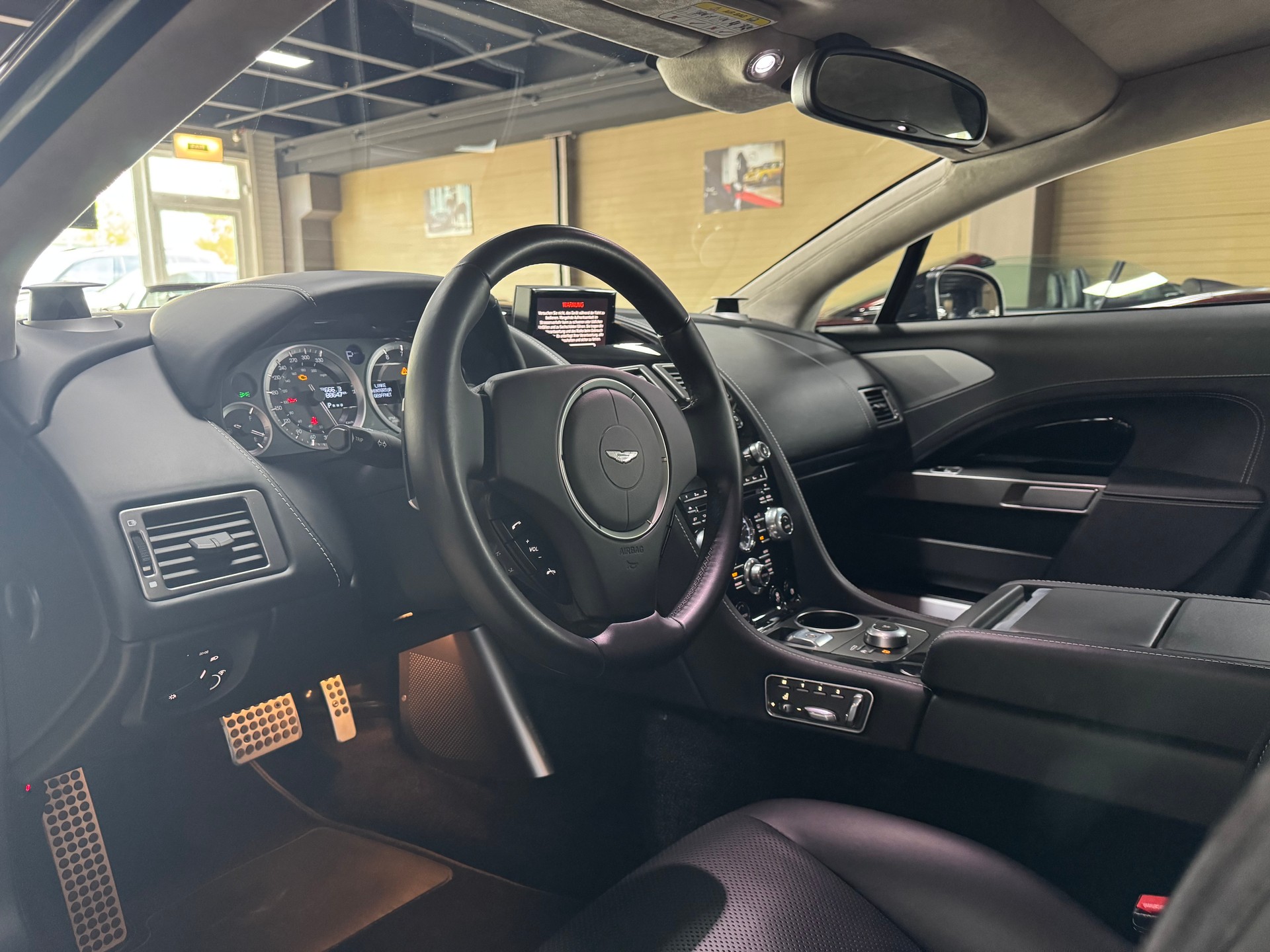 ASTON MARTIN Rapide 5.9 V12 Touchtronic 2-image-12