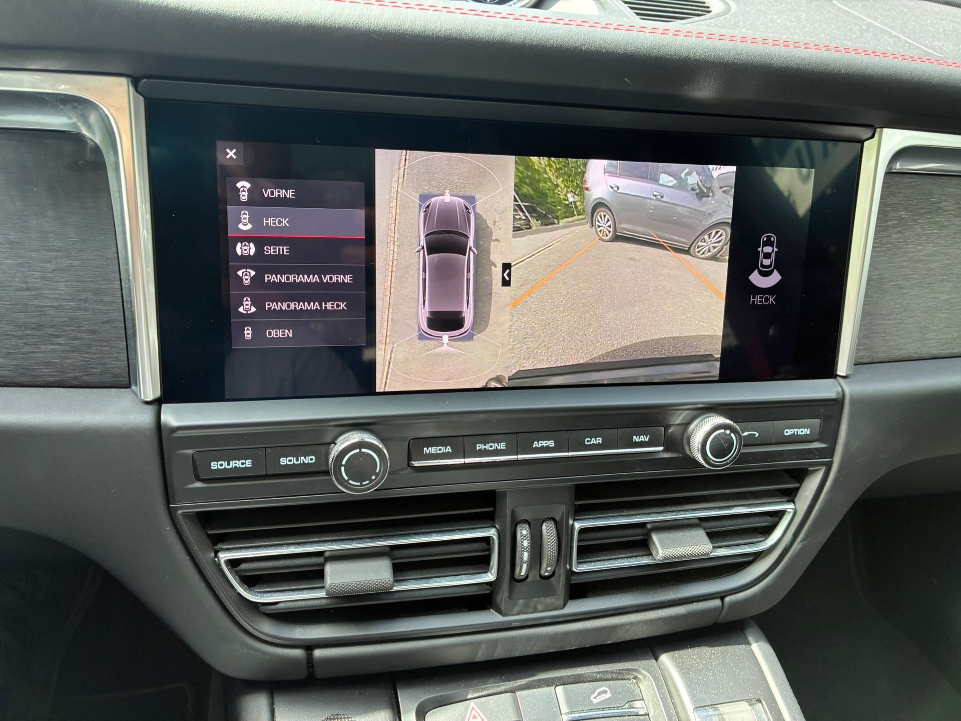 PORSCHE Macan GTS PDK-image-24