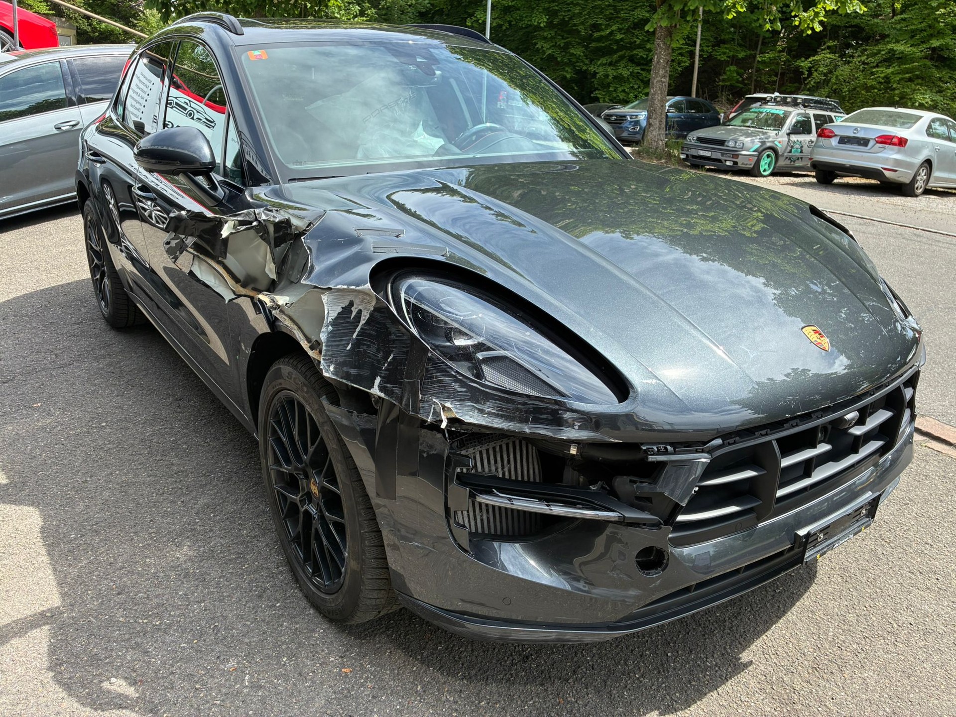 PORSCHE Macan GTS PDK-showroom-element-2